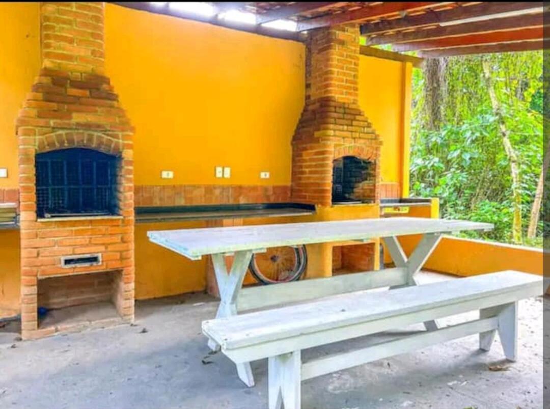 Chalé com 1 Quarto e Mezanino em Praia de Maresias