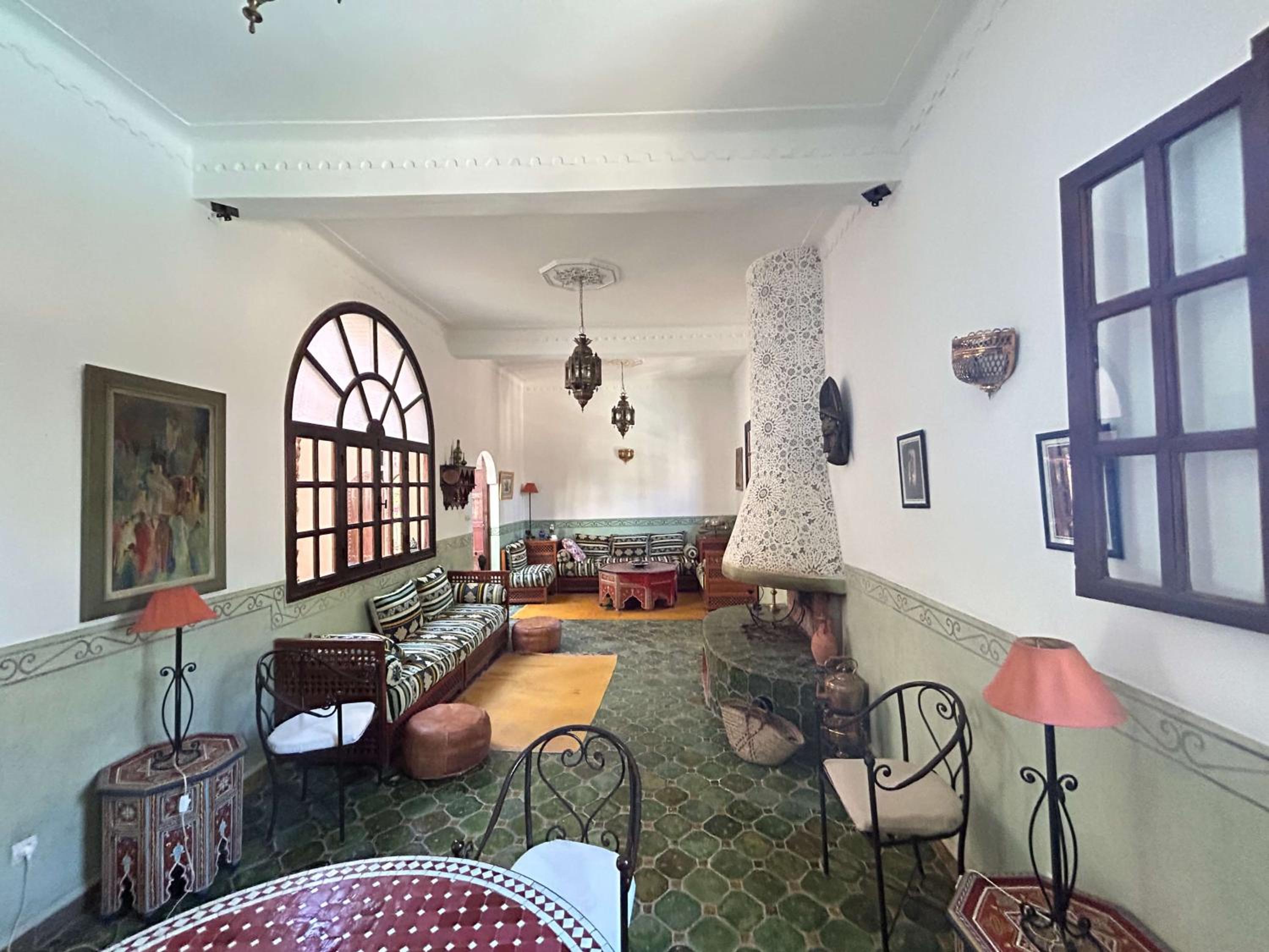 lounge