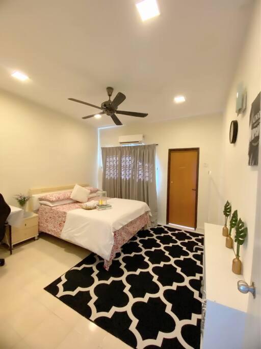 country home homestay taiping