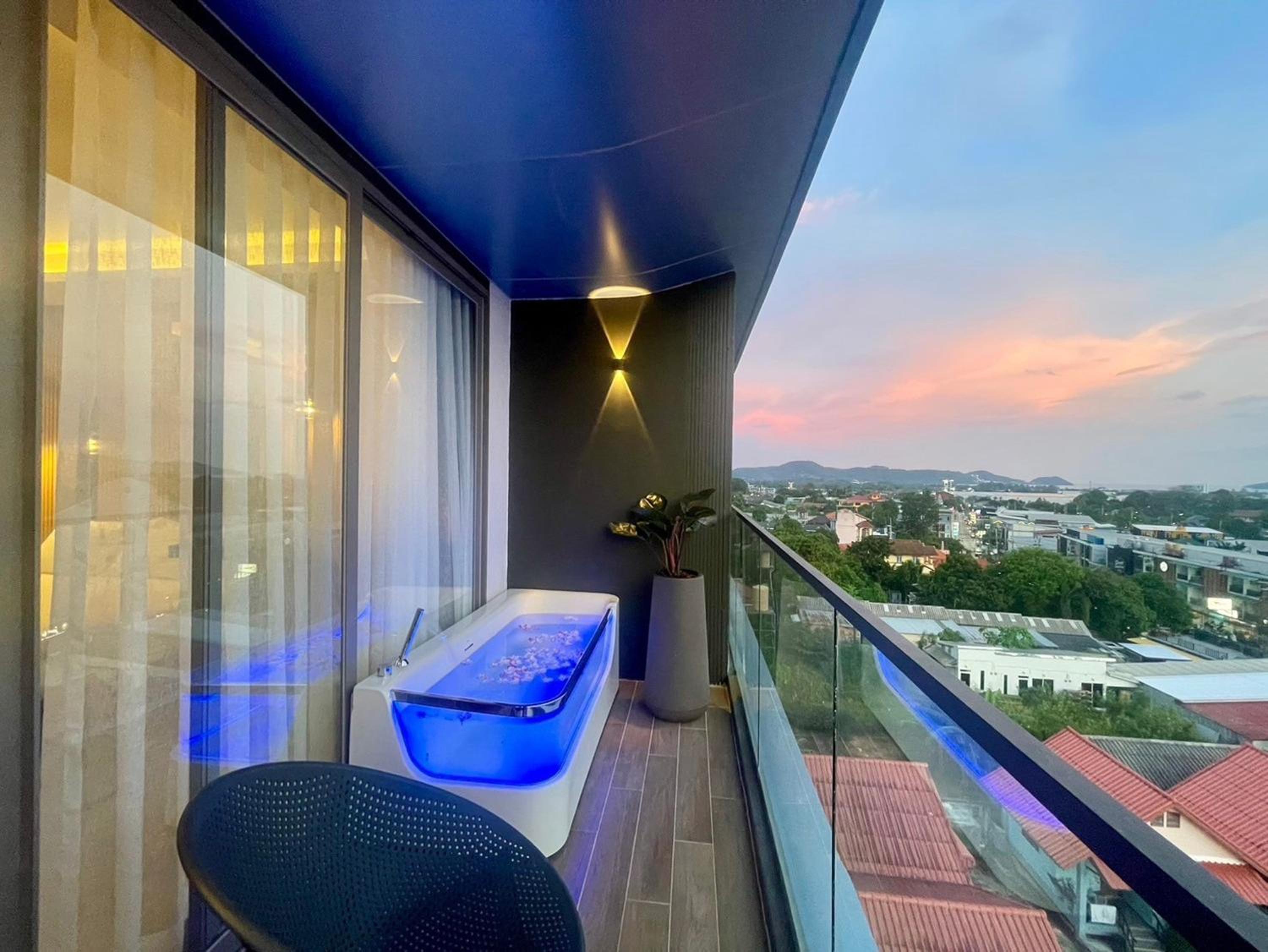 balance & terrace