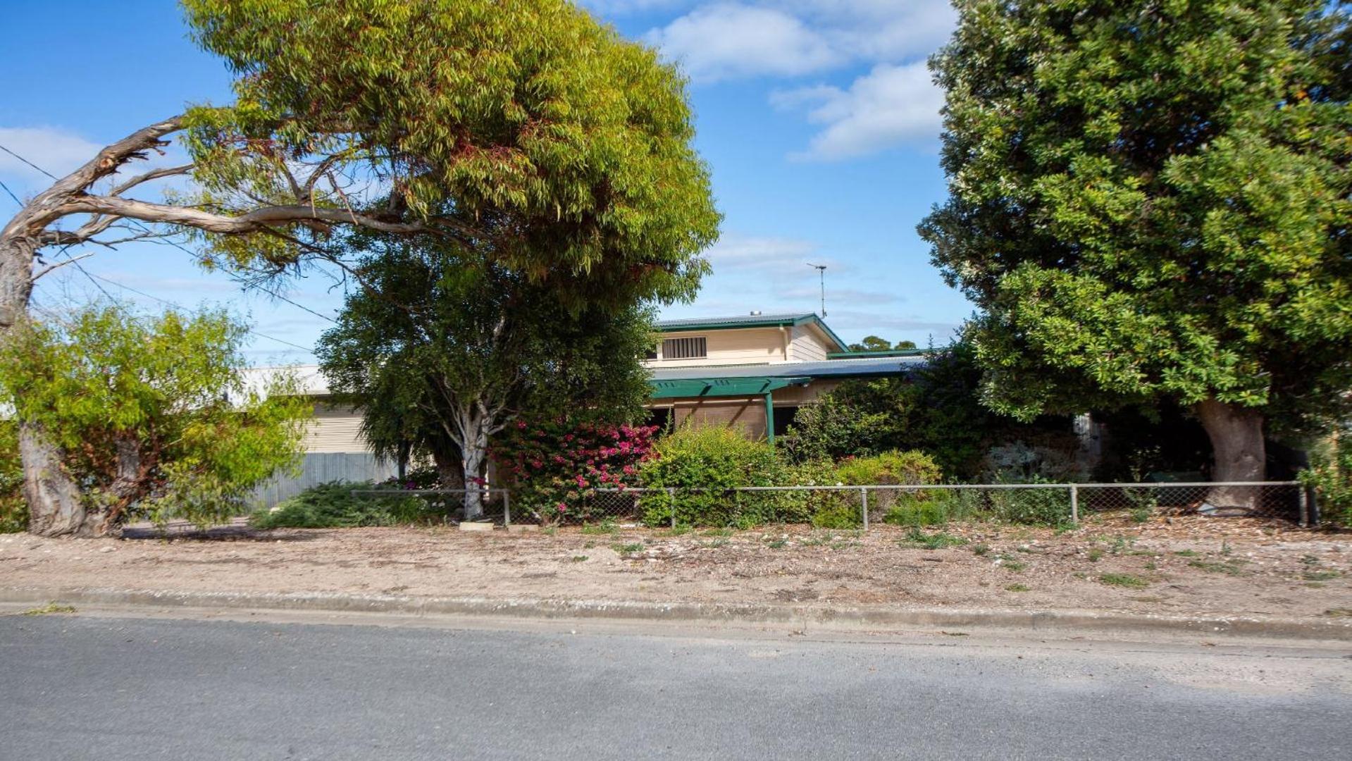 Coastal Drift - Escape To Coastal Bliss At This 3 - Bedroom Holiday Rental In Coffin Bay!