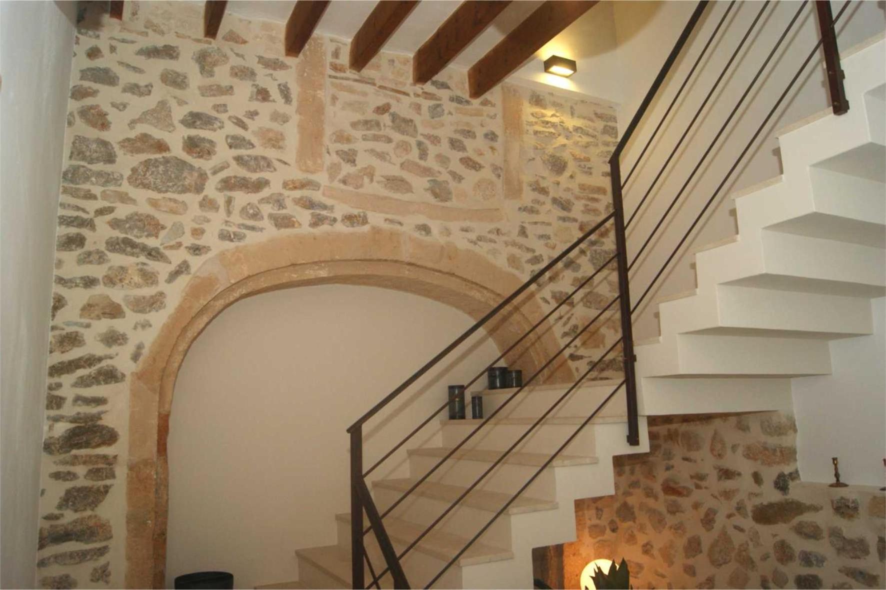 Photo 33