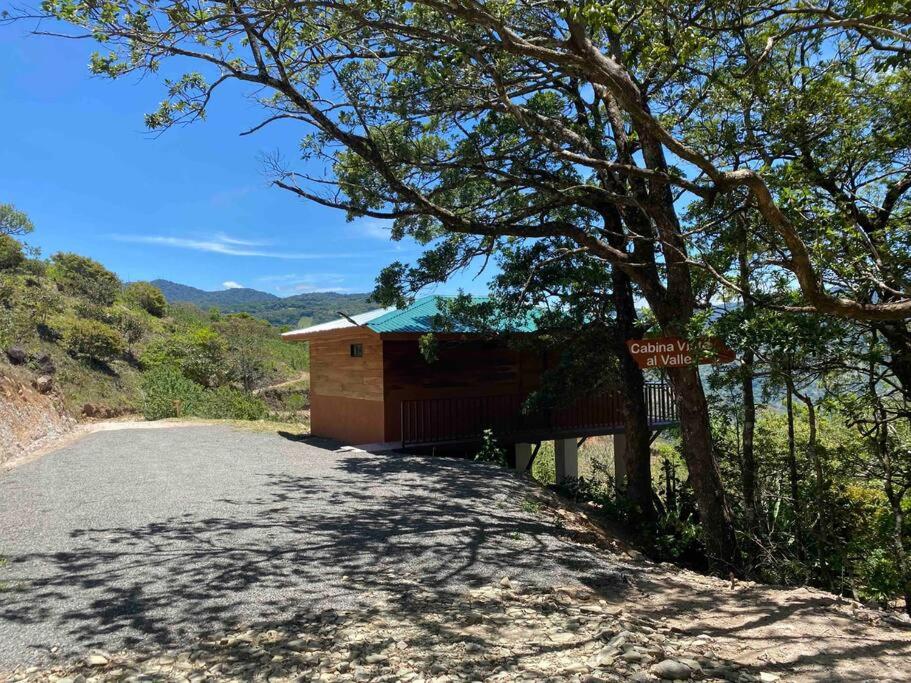Cabina vista al valle Monteverde
