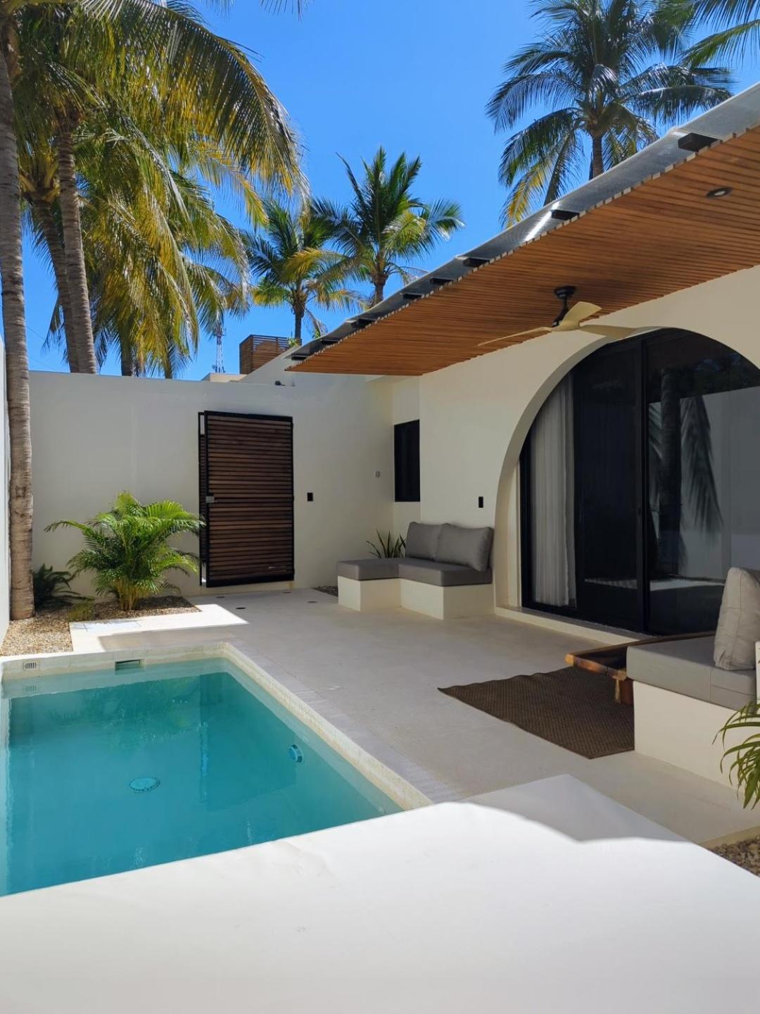 Hotel Punta Mágica Villas Privadas - Image 1