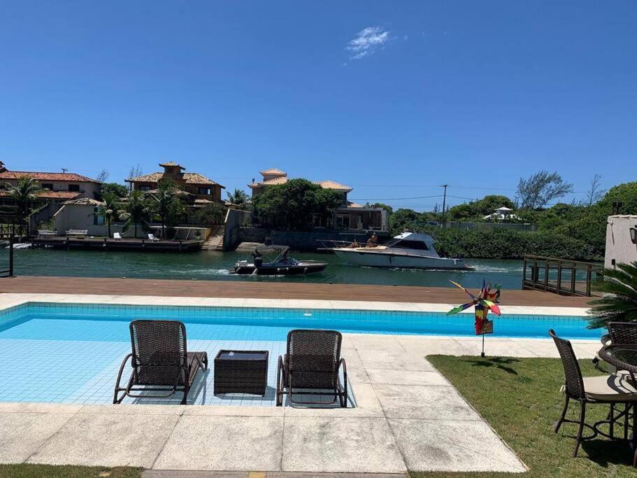Espetacular Casa no canal da marina em Búzios