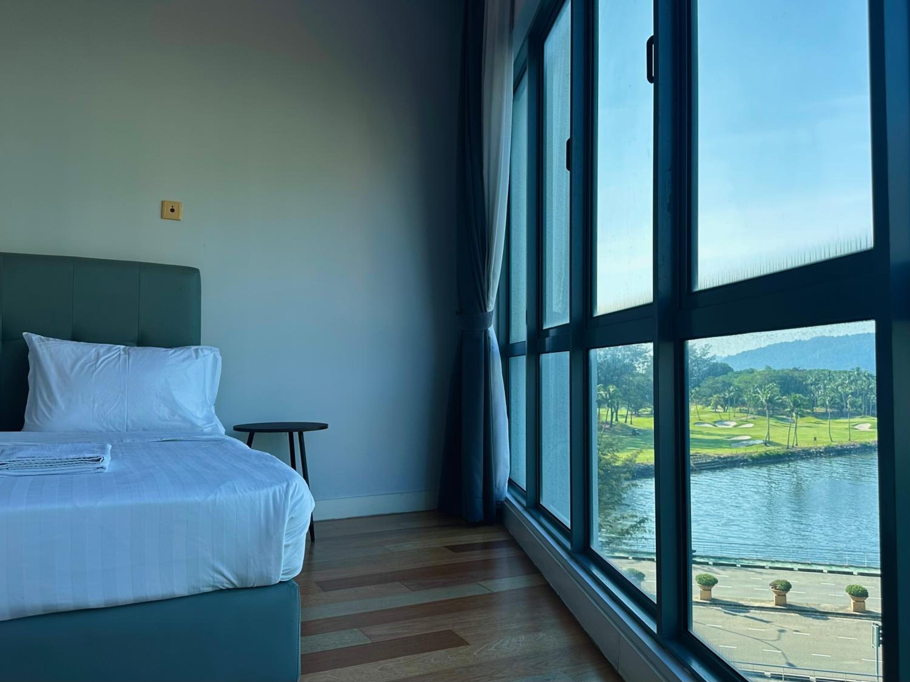 Utopian Residence IMAGO Mall KK view 2