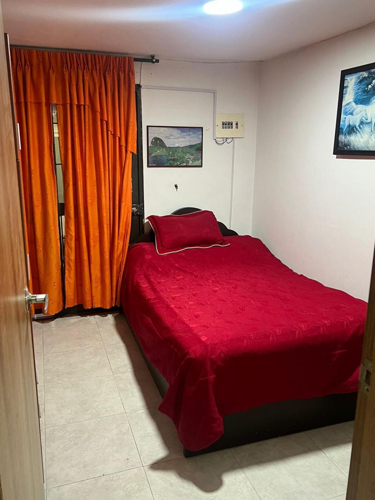 Apartamento Barrio la Argentina vía principal 302