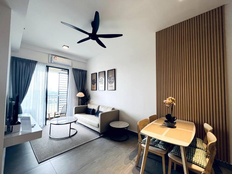 Sunsuria Forum - Maya Homes photo 3