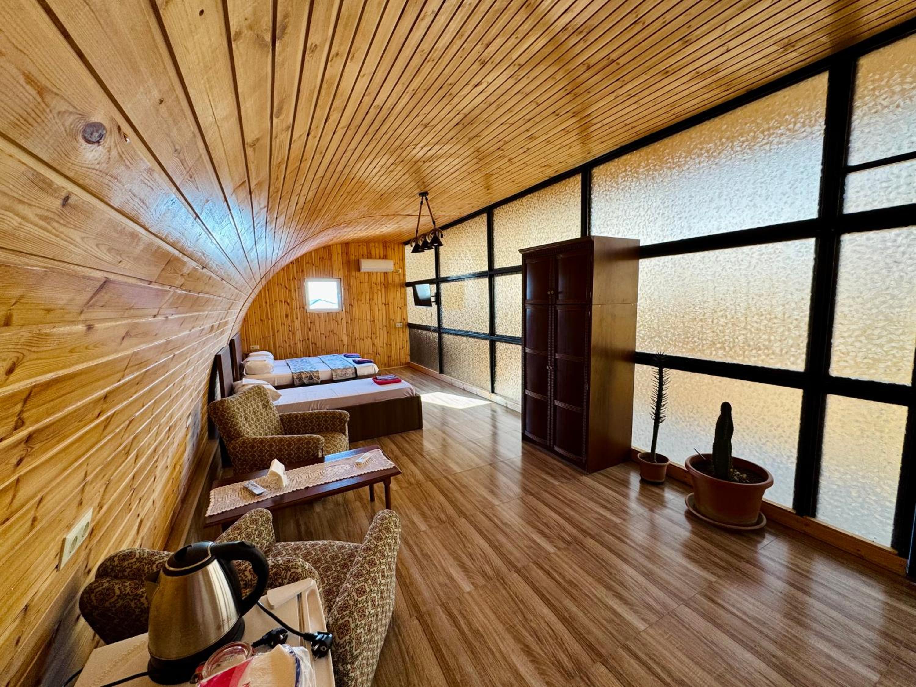 Guest House AMO