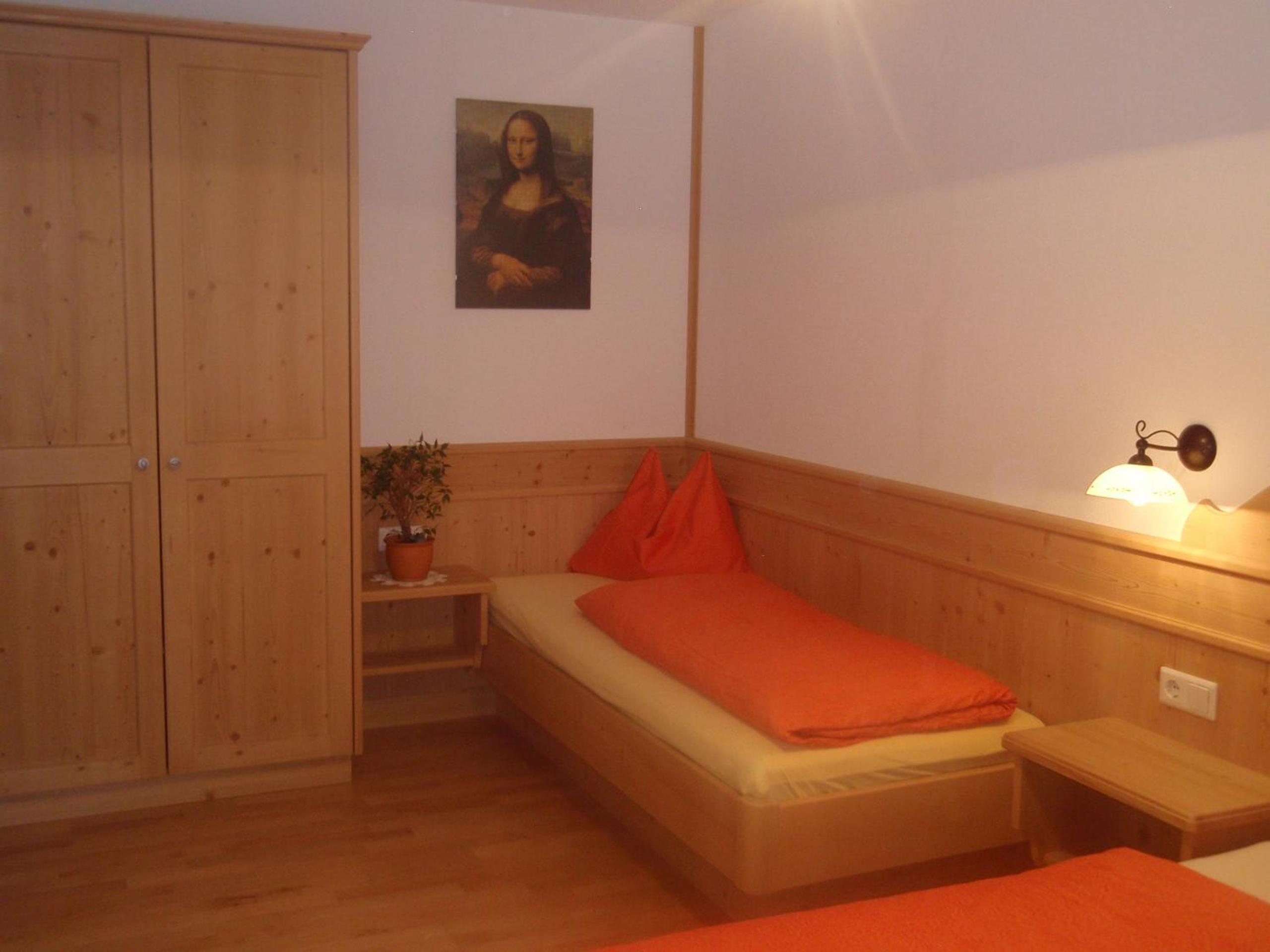 Photo 43