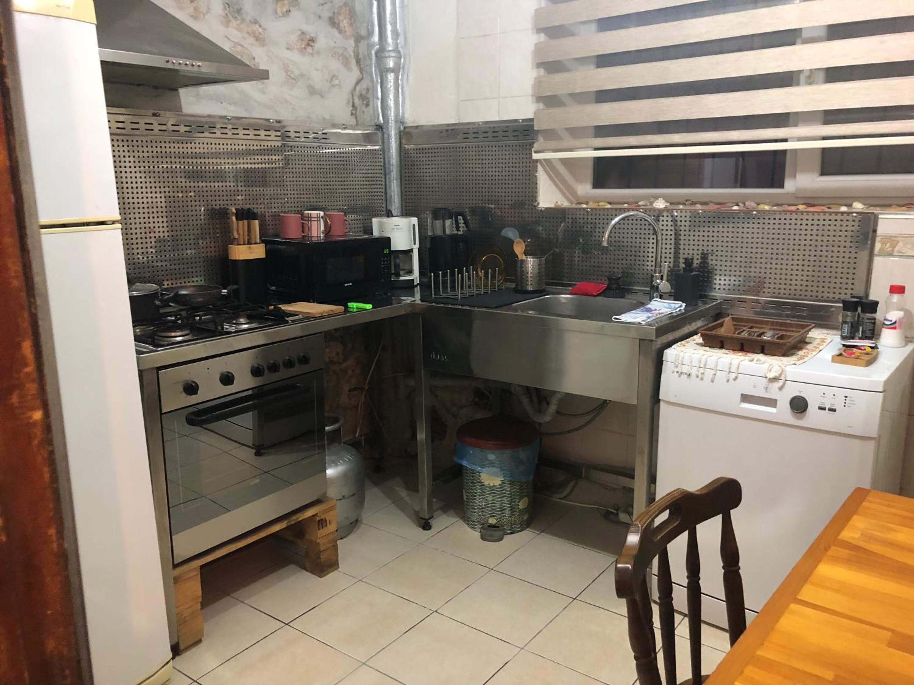 Ozzy Homes en Antalya — kitchen