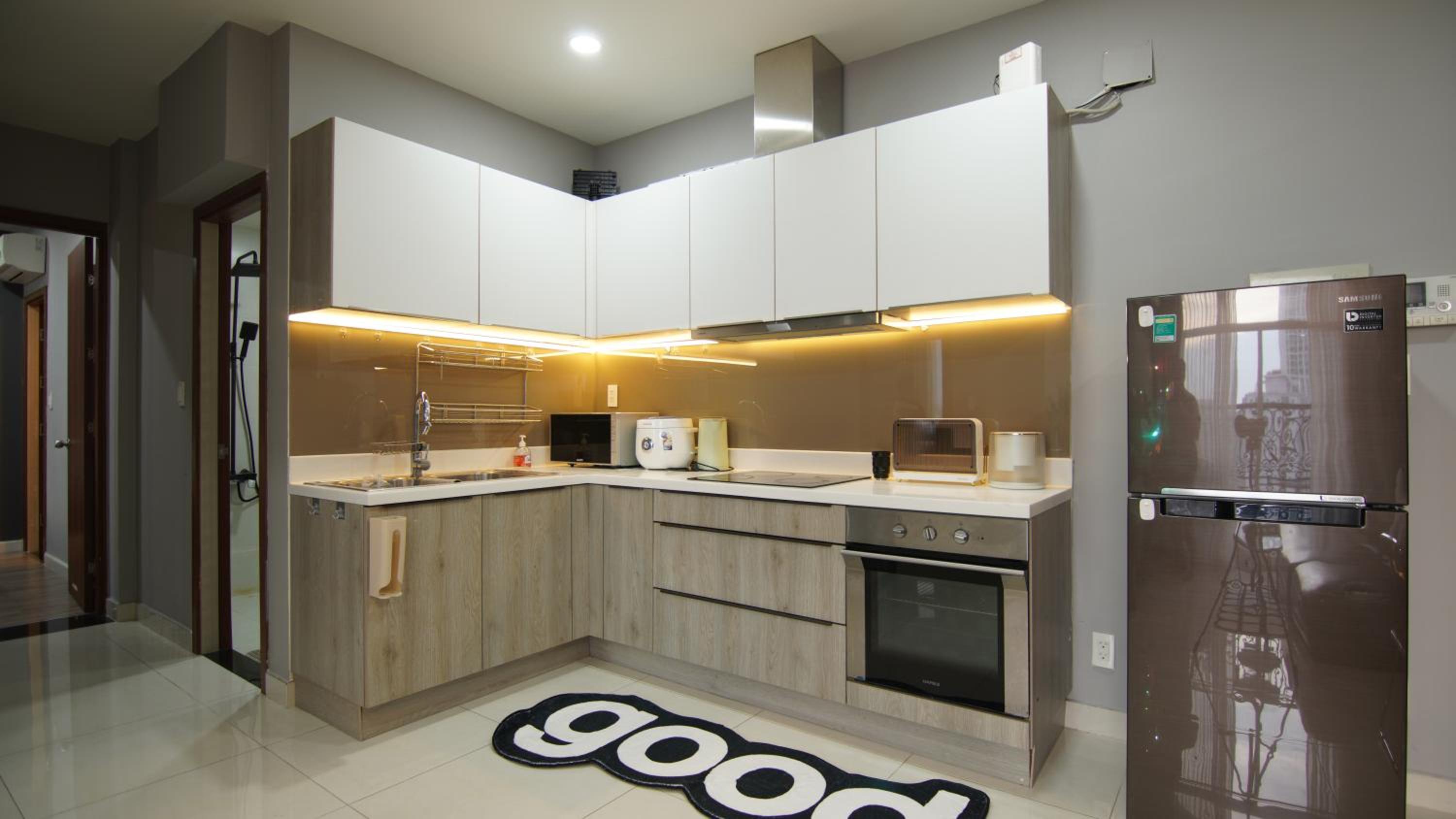 DOJI HOMES at Grand Riverside- FREE POOL