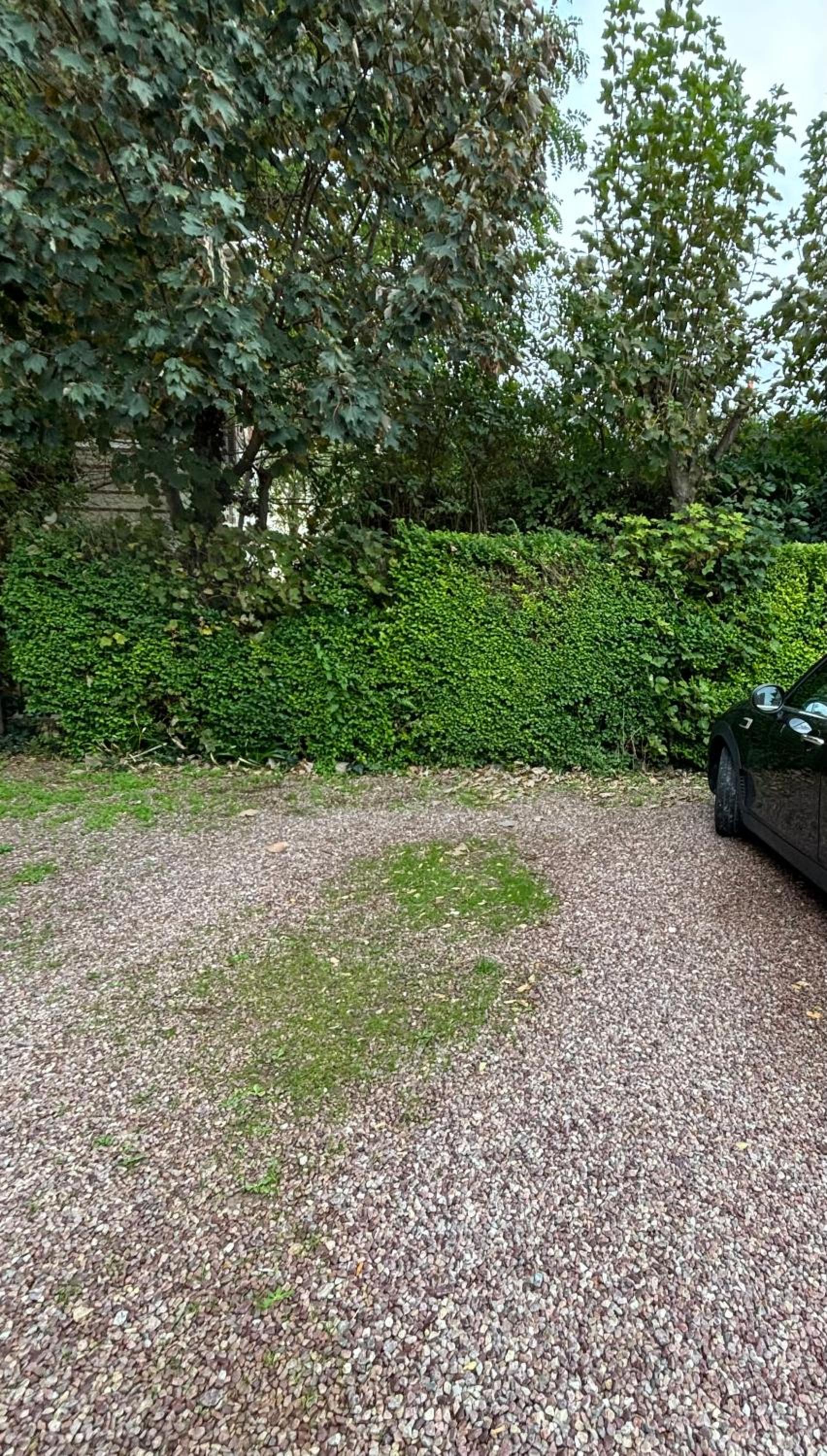Vue Mer, Deauville Parking