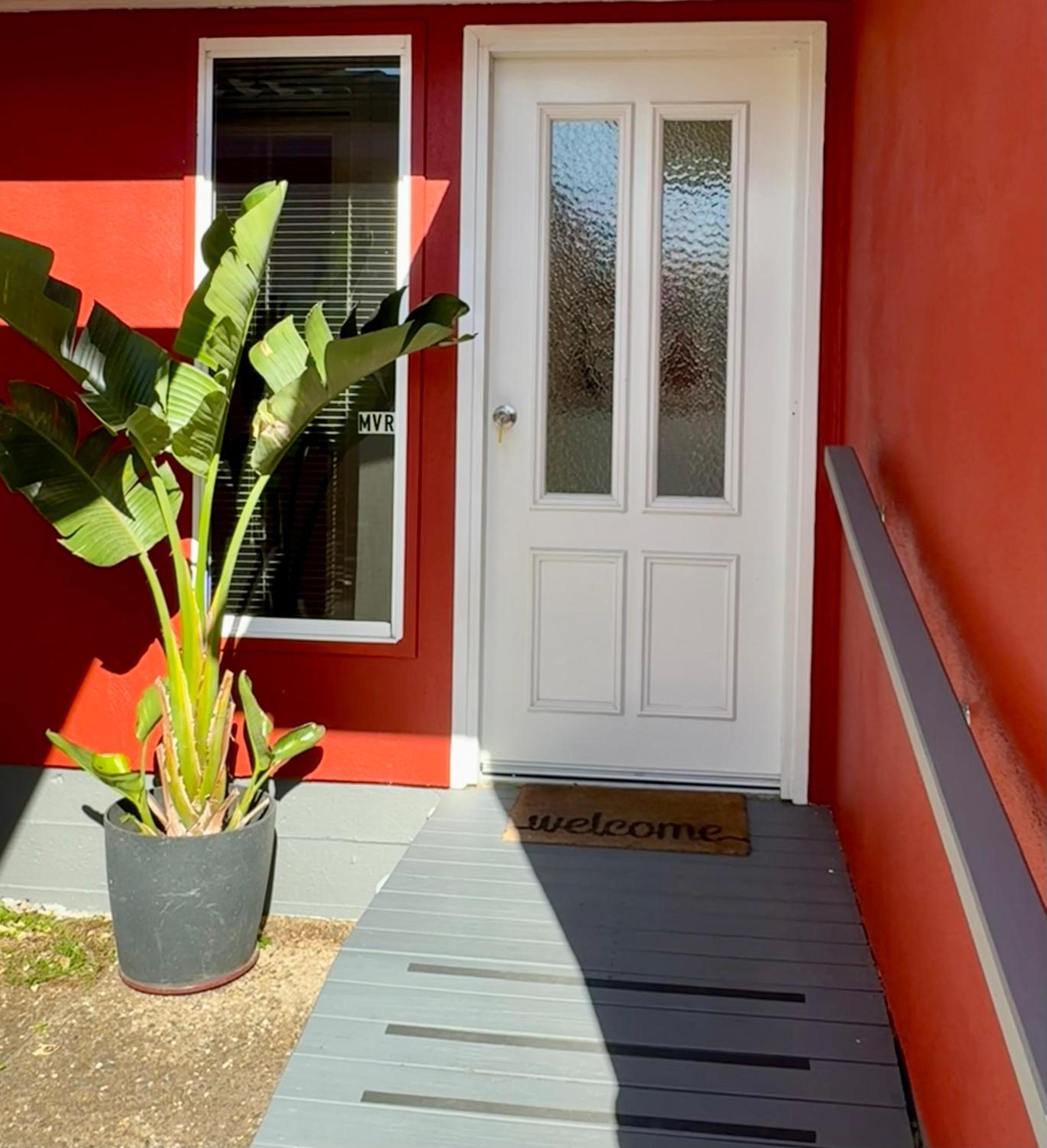Milton Village Retreat - secluded comfort