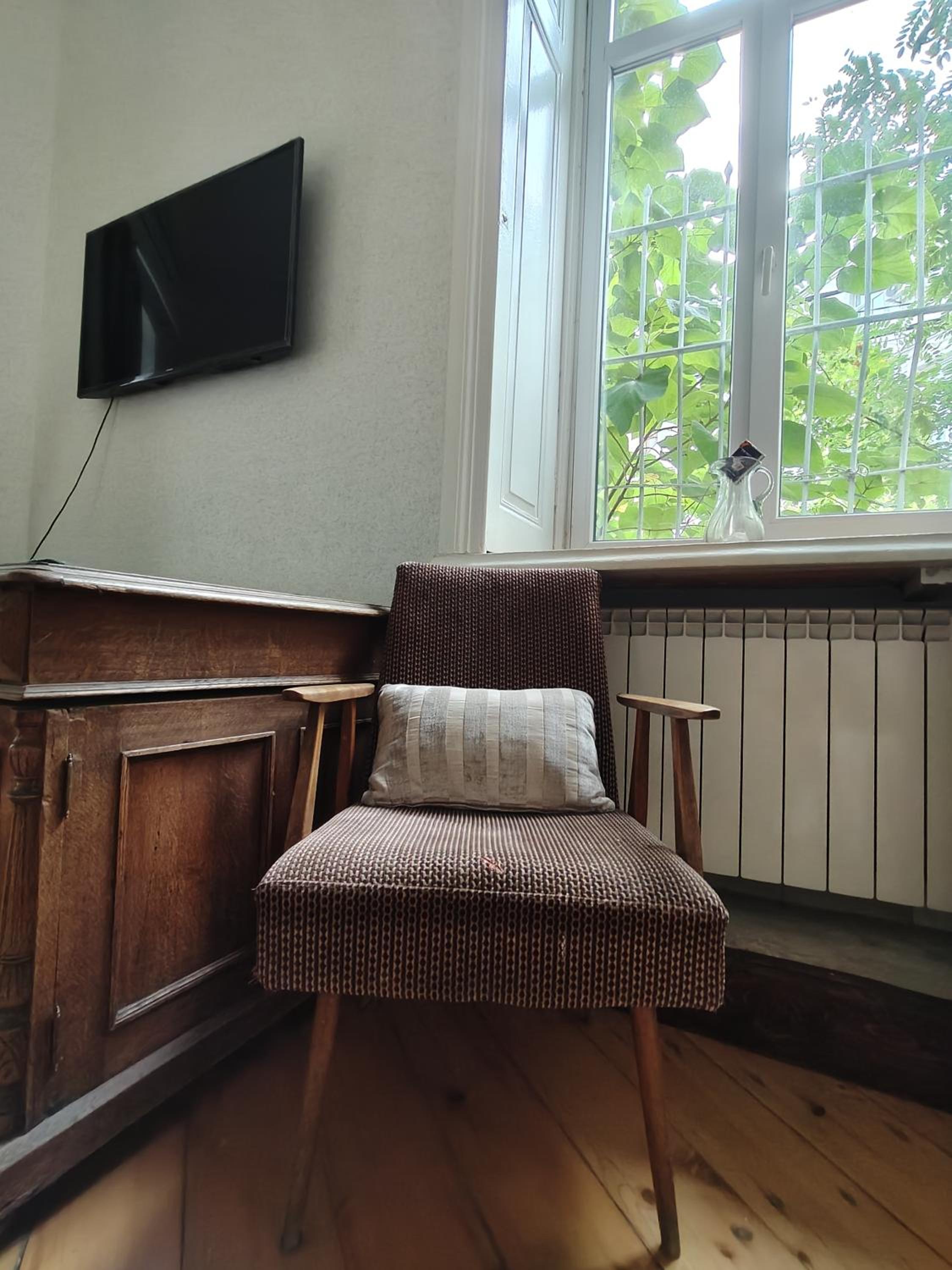 Ambience Hostel & Apartments