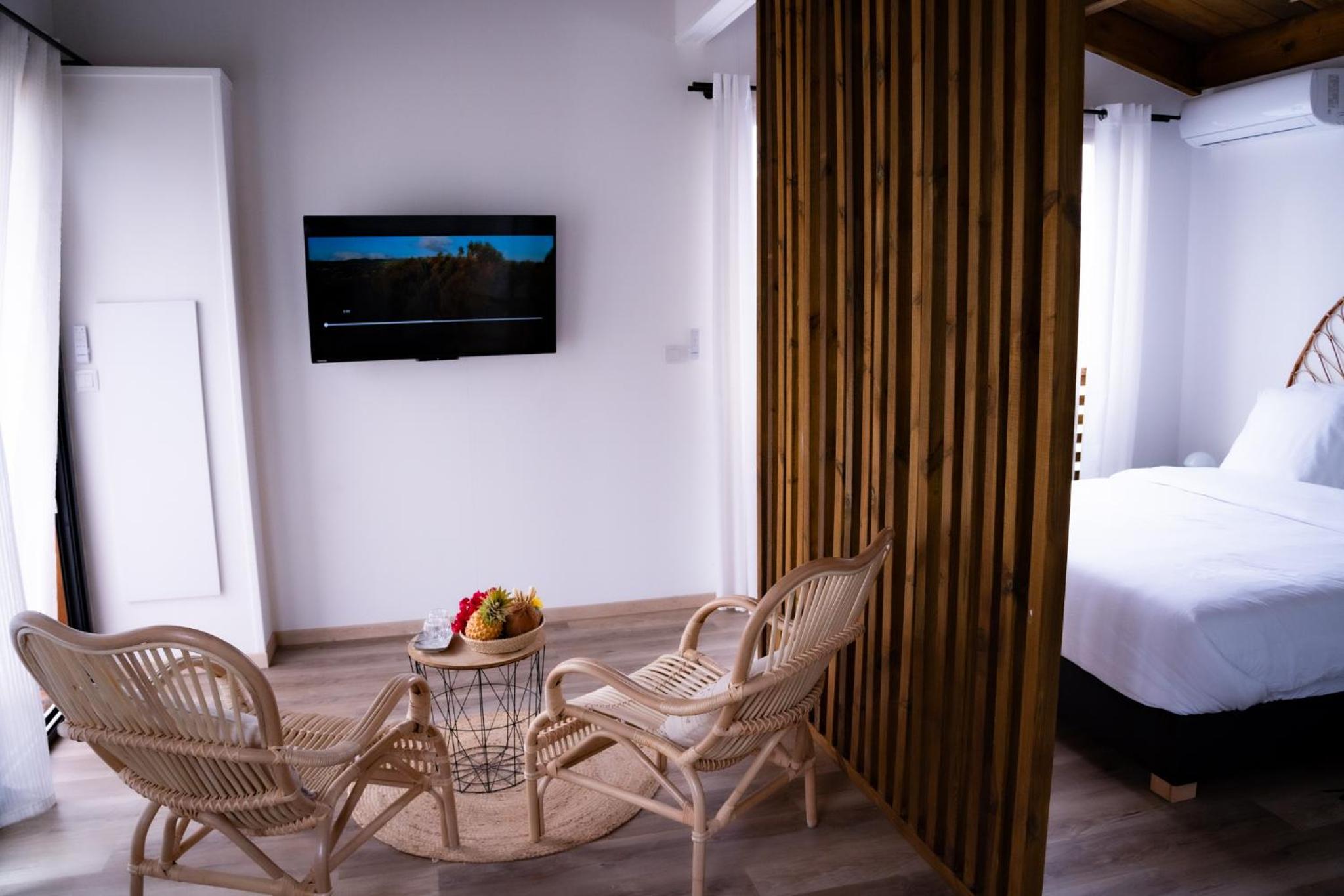 Chalet Tropical Saint-Gilles les Bains view 3
