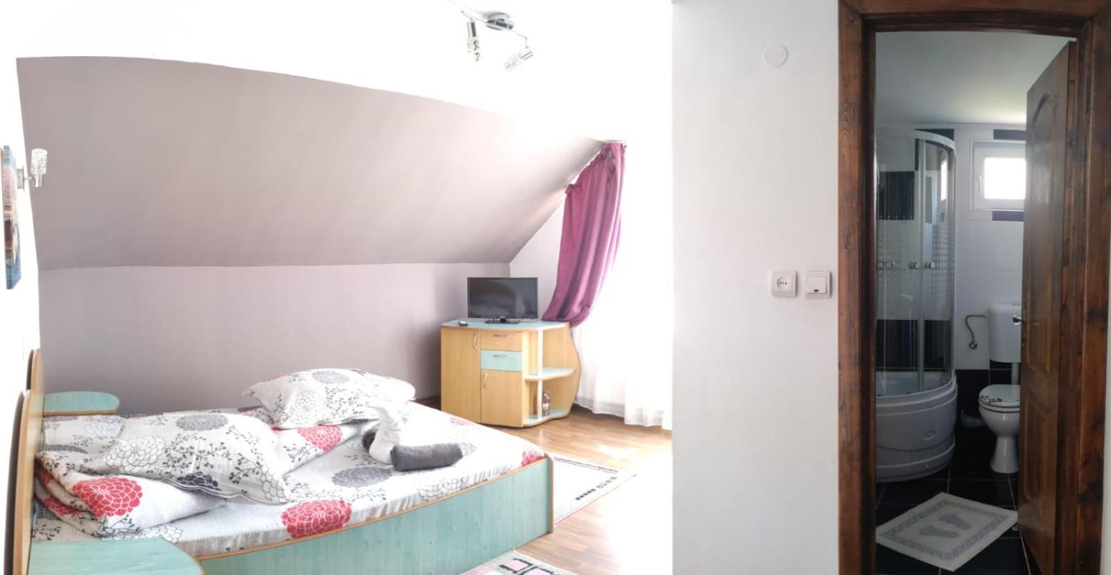 Casa Discret Moieciu