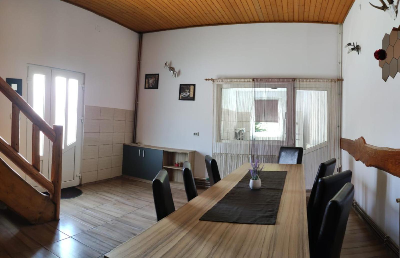 Casa Discret Moieciu