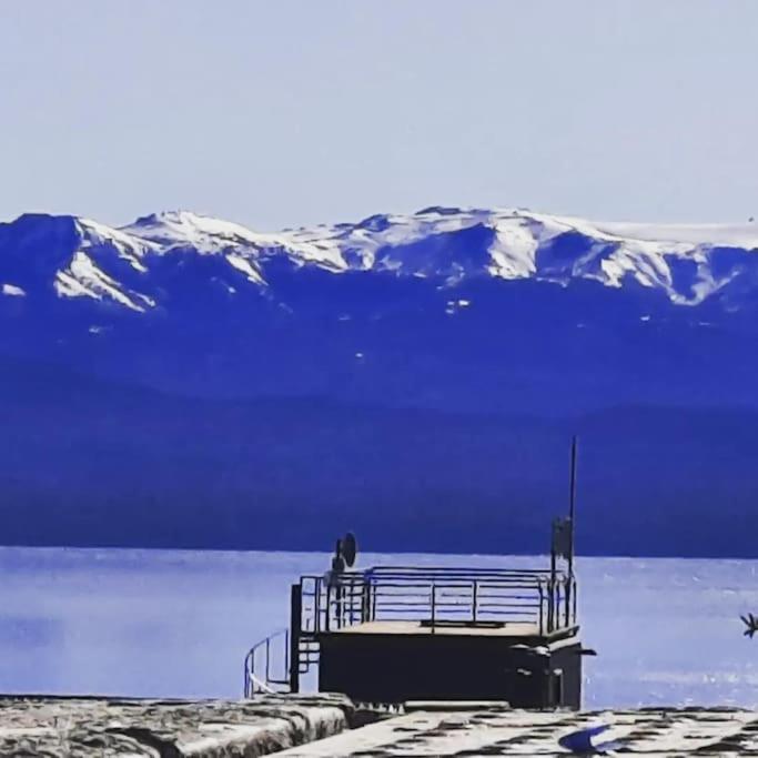 Nuevo Piso Céntrico con Hermosa Vista al lago y al Atardecer a 2 cuadras de Mitre 30 OFF