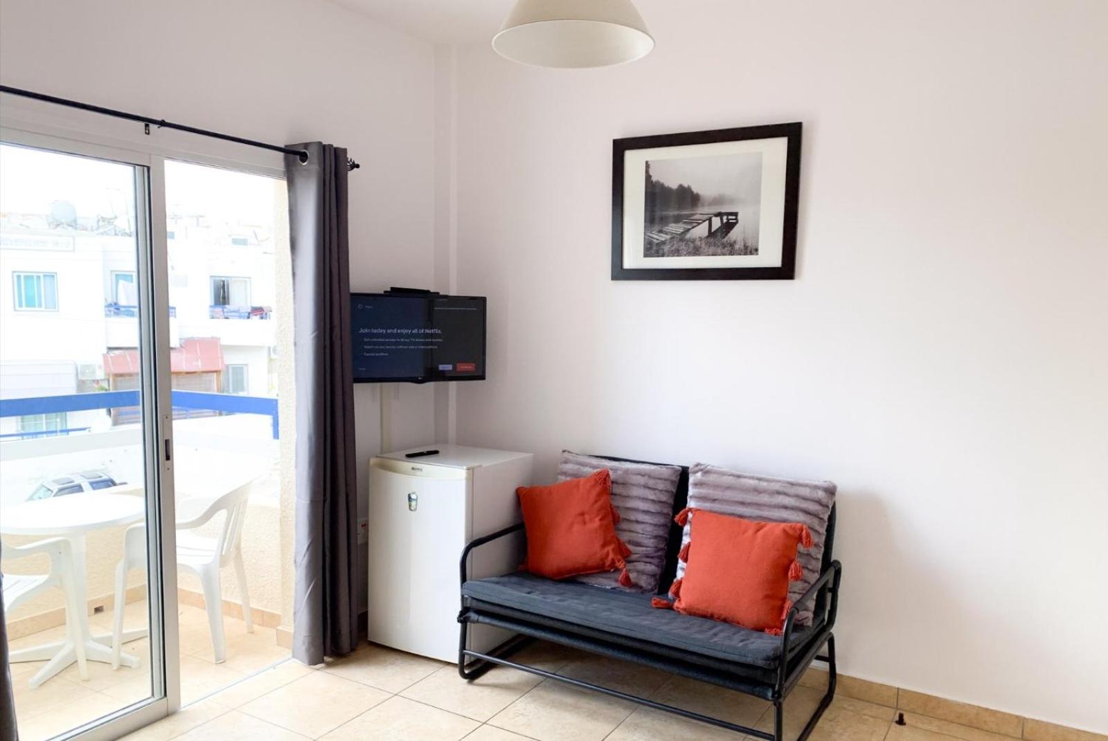 HeartCore110 Ayia Napa-1BR near hustle&bustle str