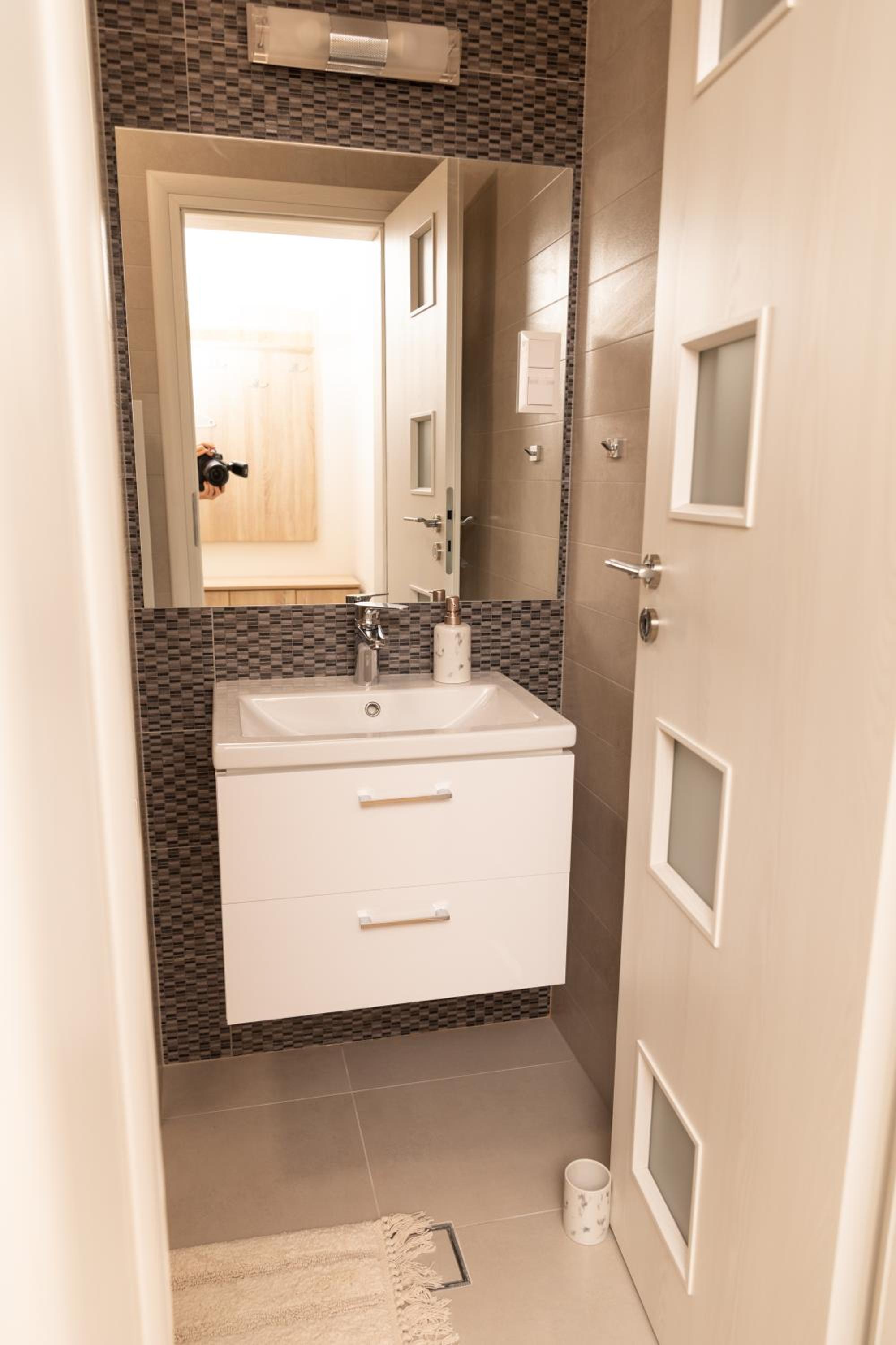 Lotus Apartman III view 5