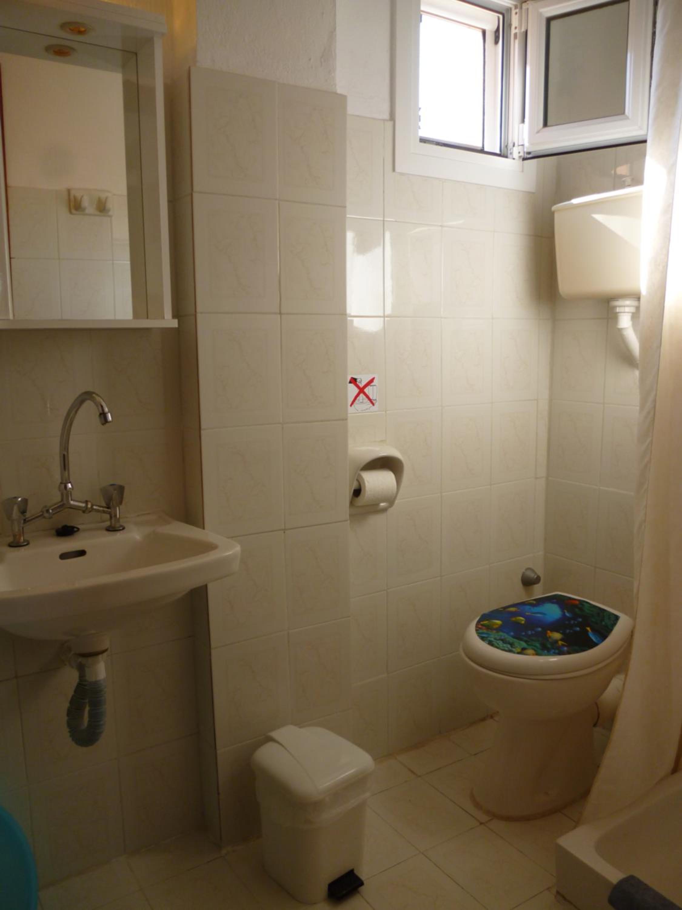 Kostas Apartments & studios