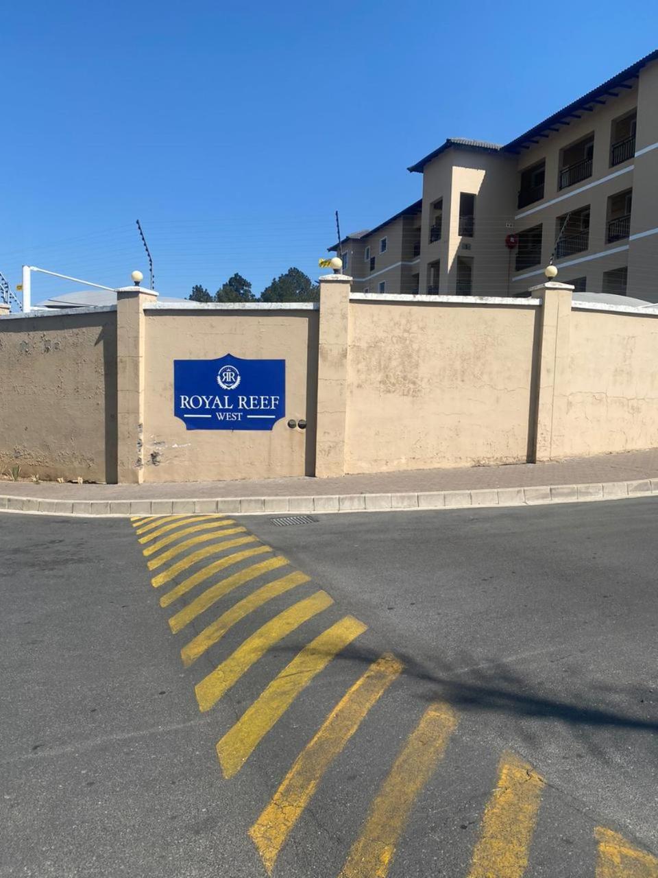 Royal reef West view 3