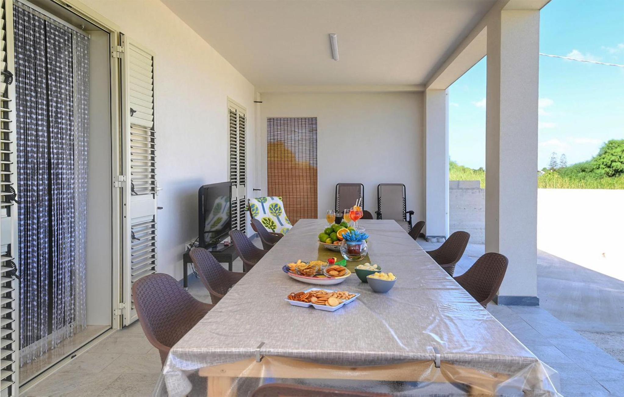 Gorgeous Home In Santa Maria Del Focall