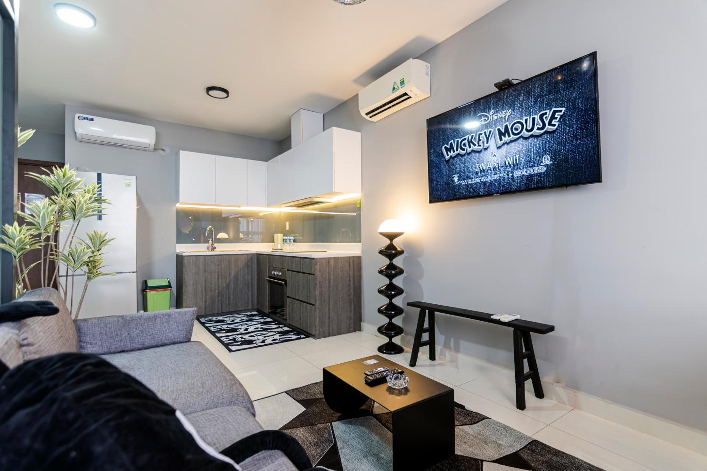 DOJI HOMES at Grand Riverside- FREE POOL