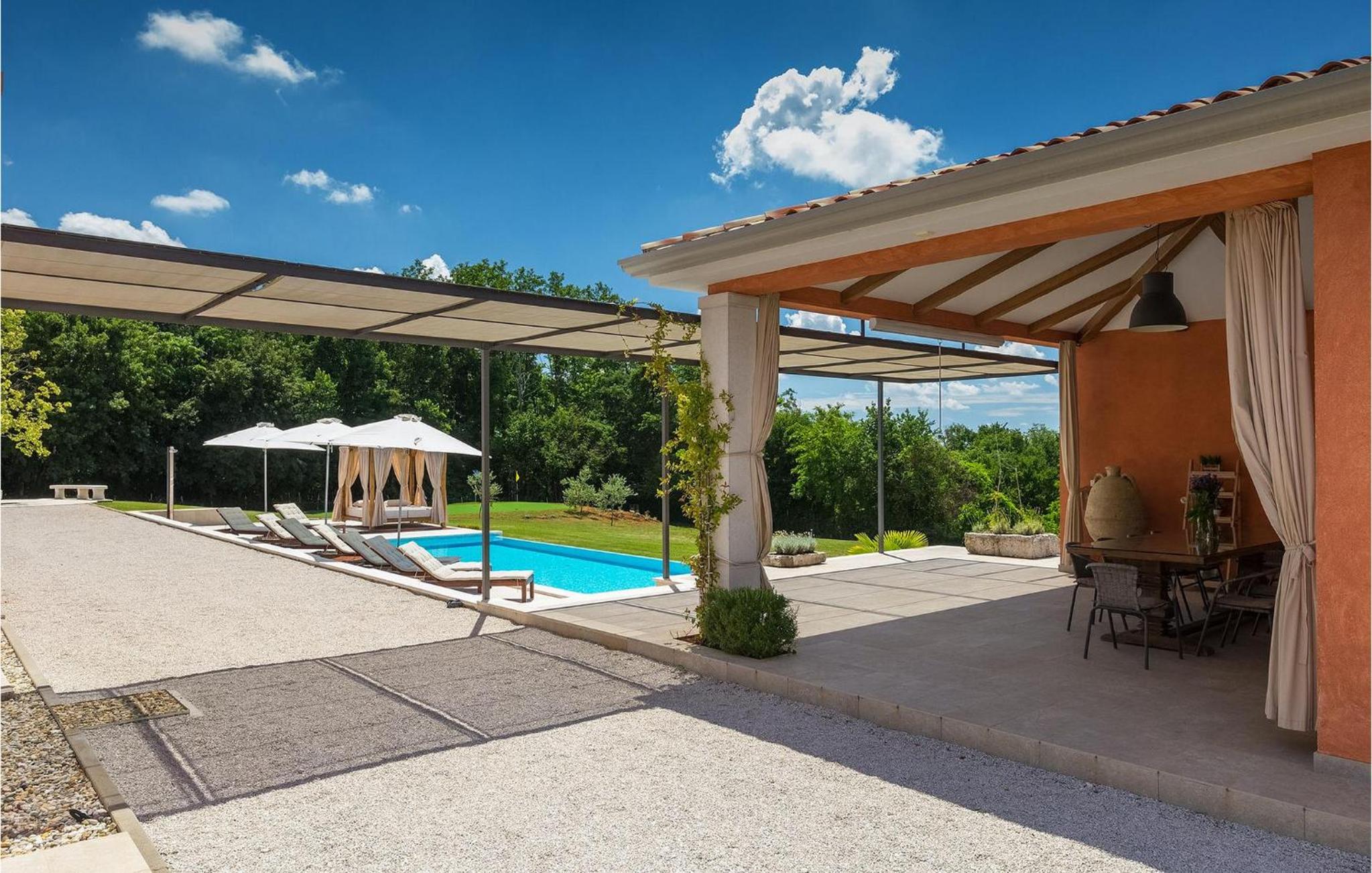 Villa Villag view 5