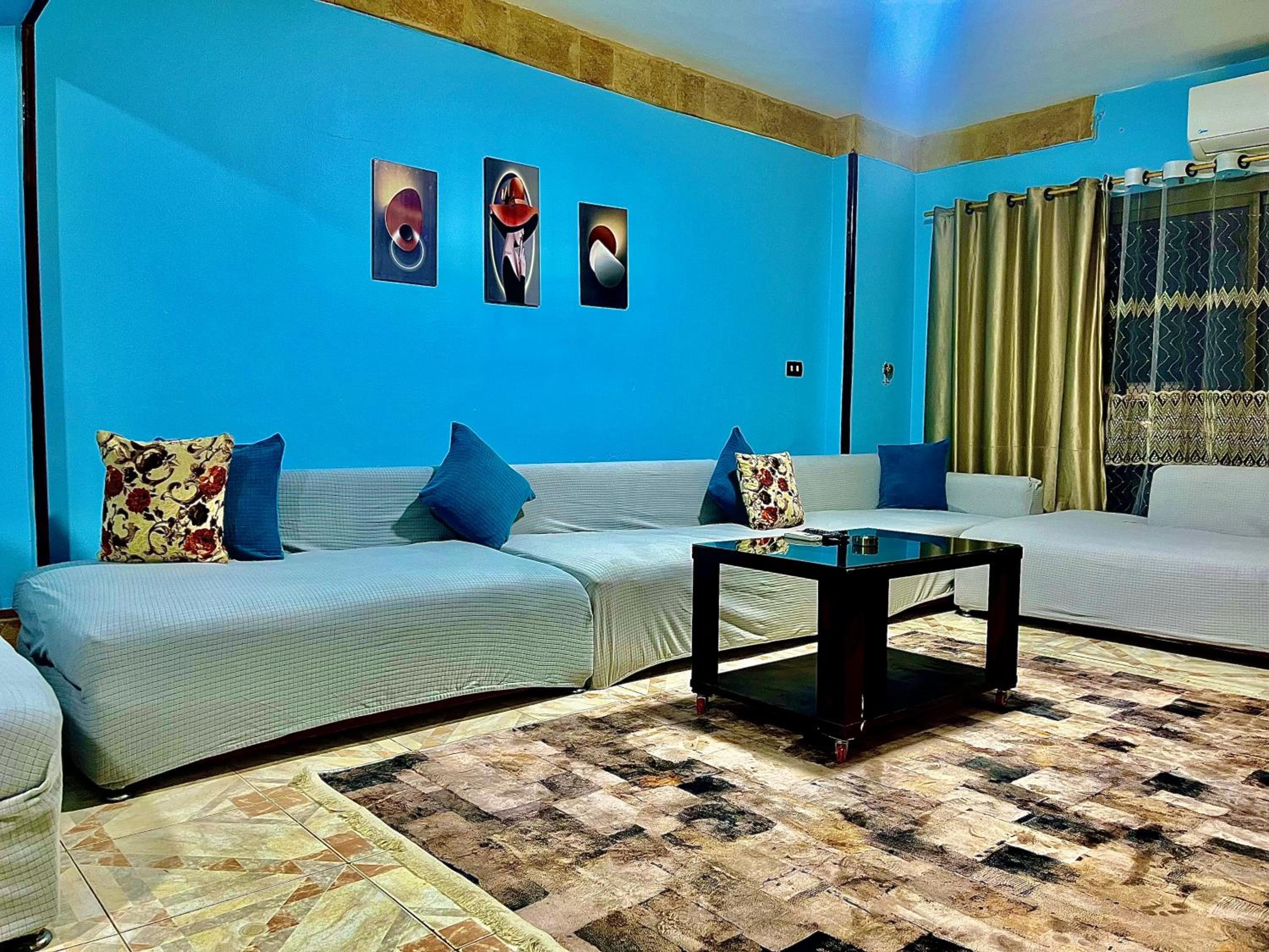 2 BRs Secure Apartment with Nice Location in Degla Maadi