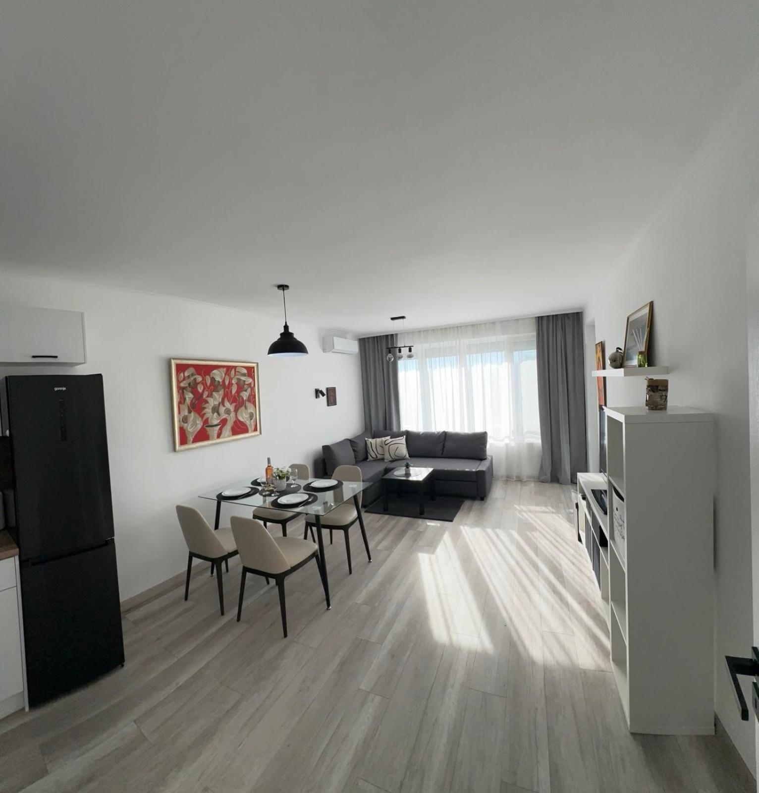 Prestige Apartment 1