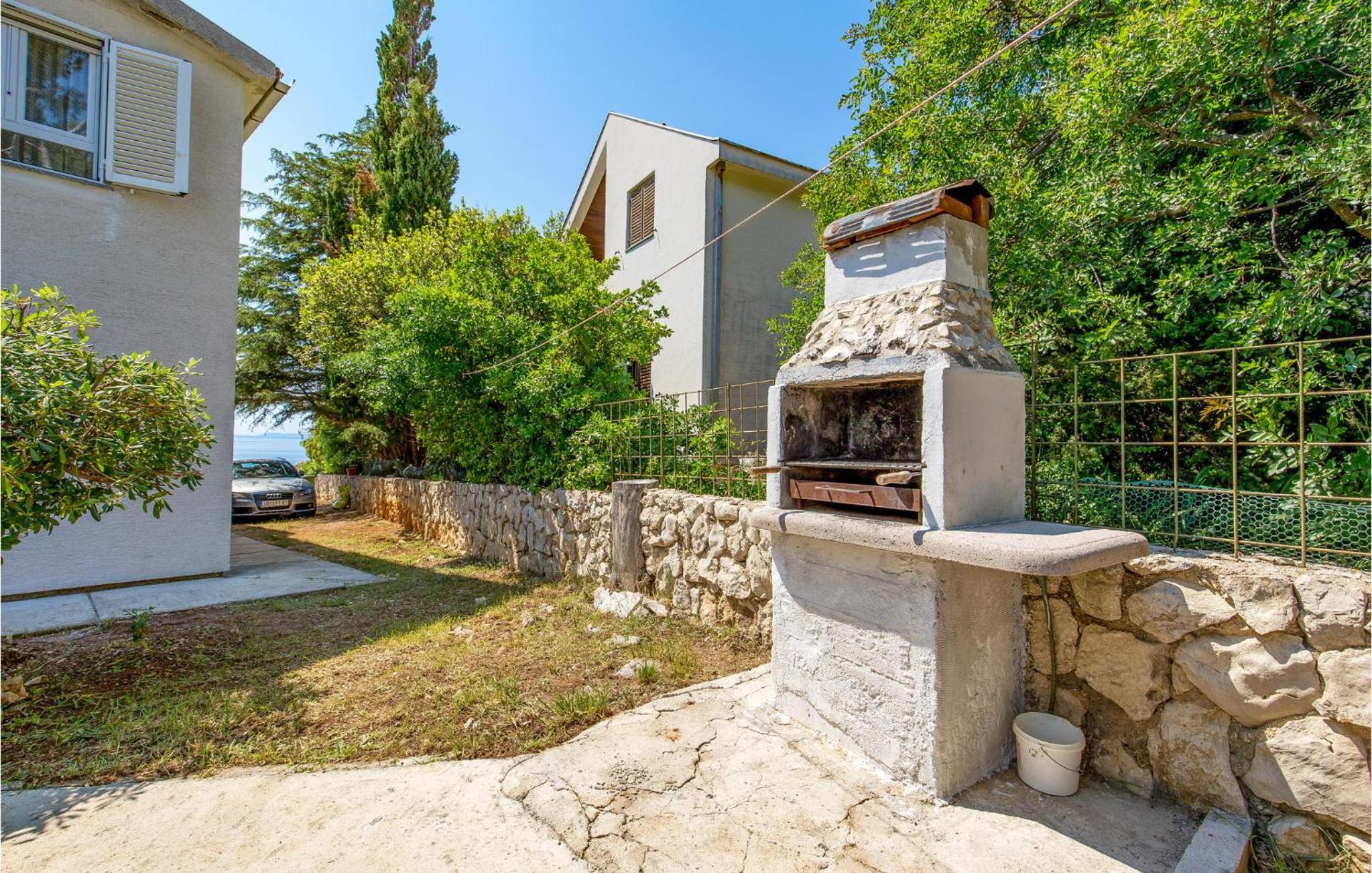 2 Bedroom Cozy Apartment In Potocnica view 2