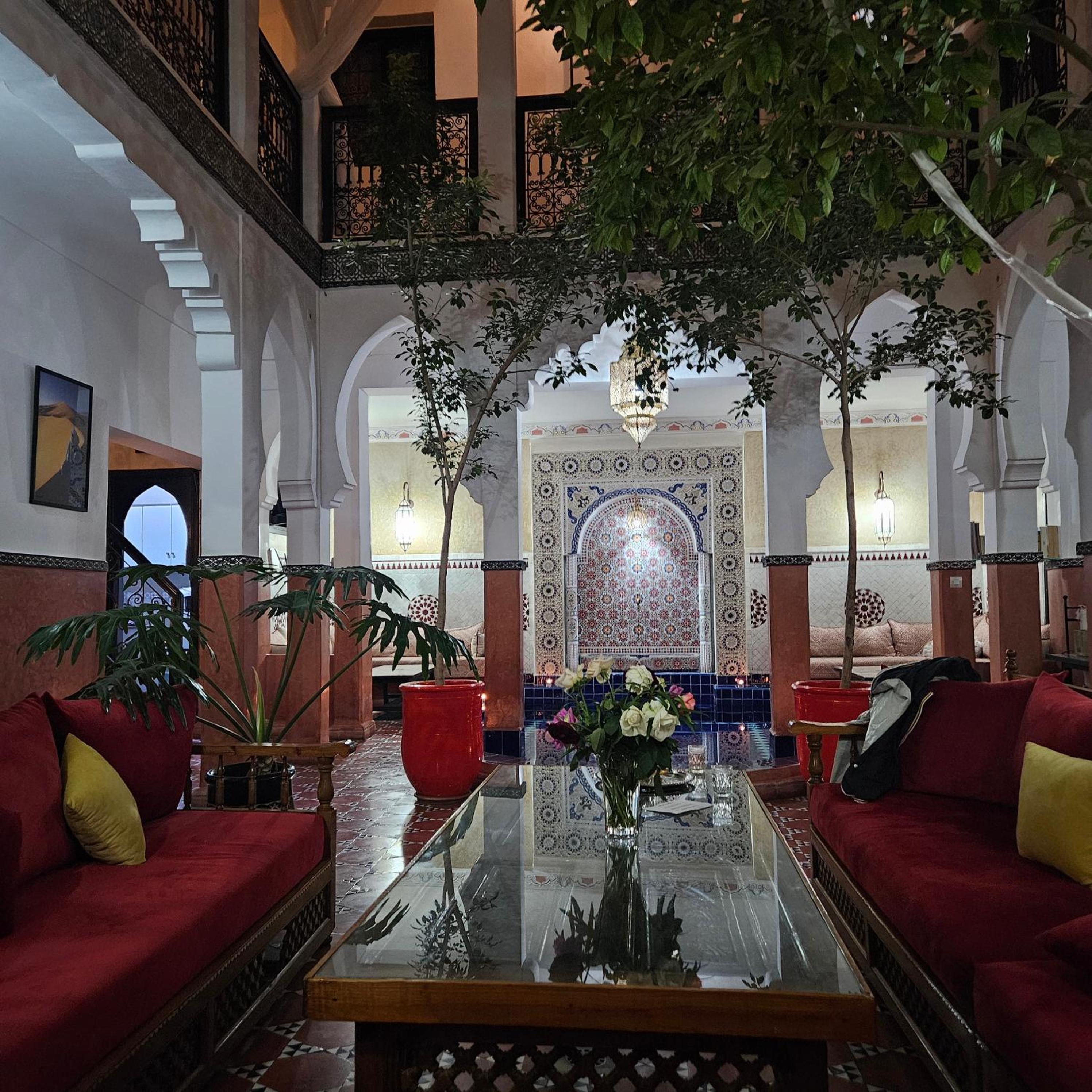 lounge