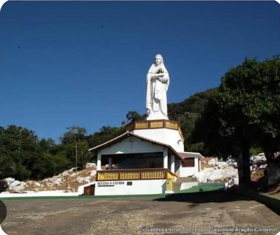 Casa em condomínio próximo a Cumbuco