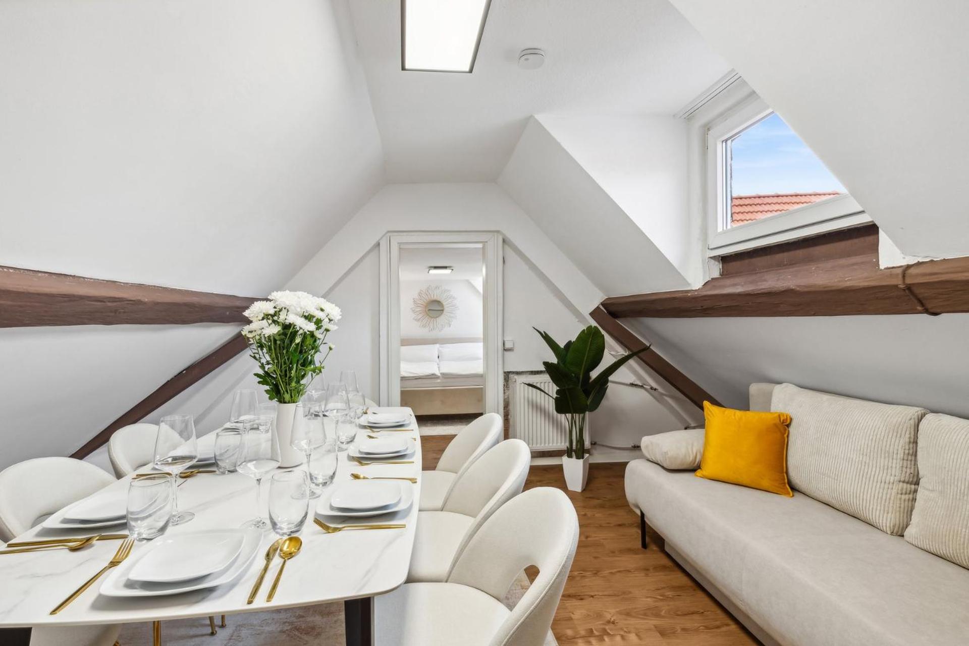 STARLIVING Premium Home