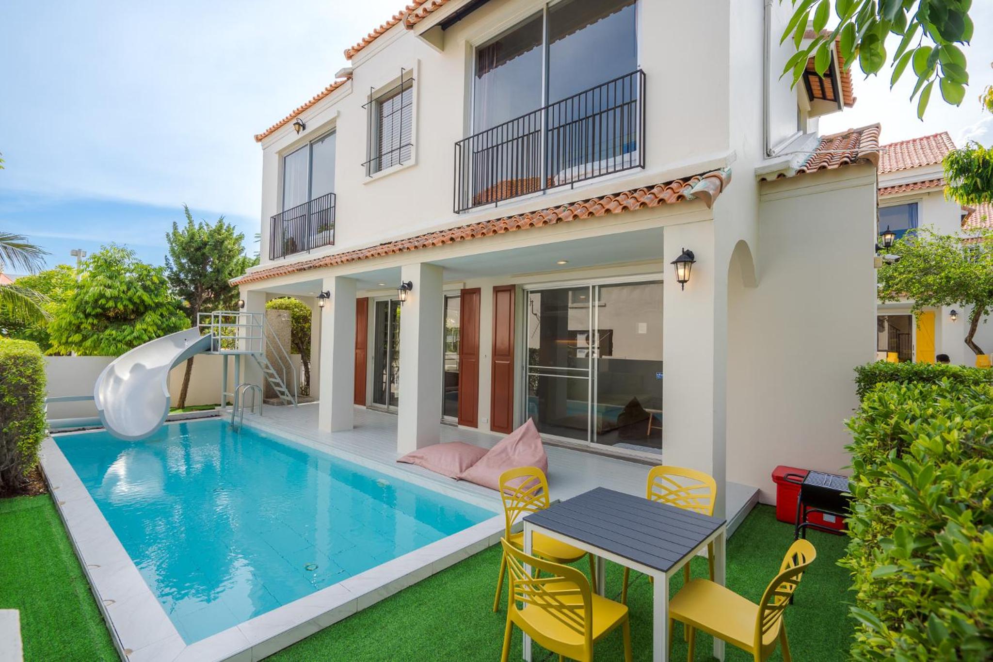 Venice Beach Village Hua Hin Pool Villa view 3