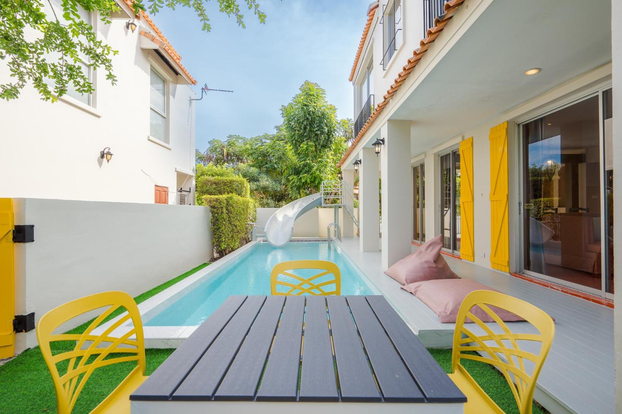 Venice Beach Village Hua Hin Pool Villa view 5