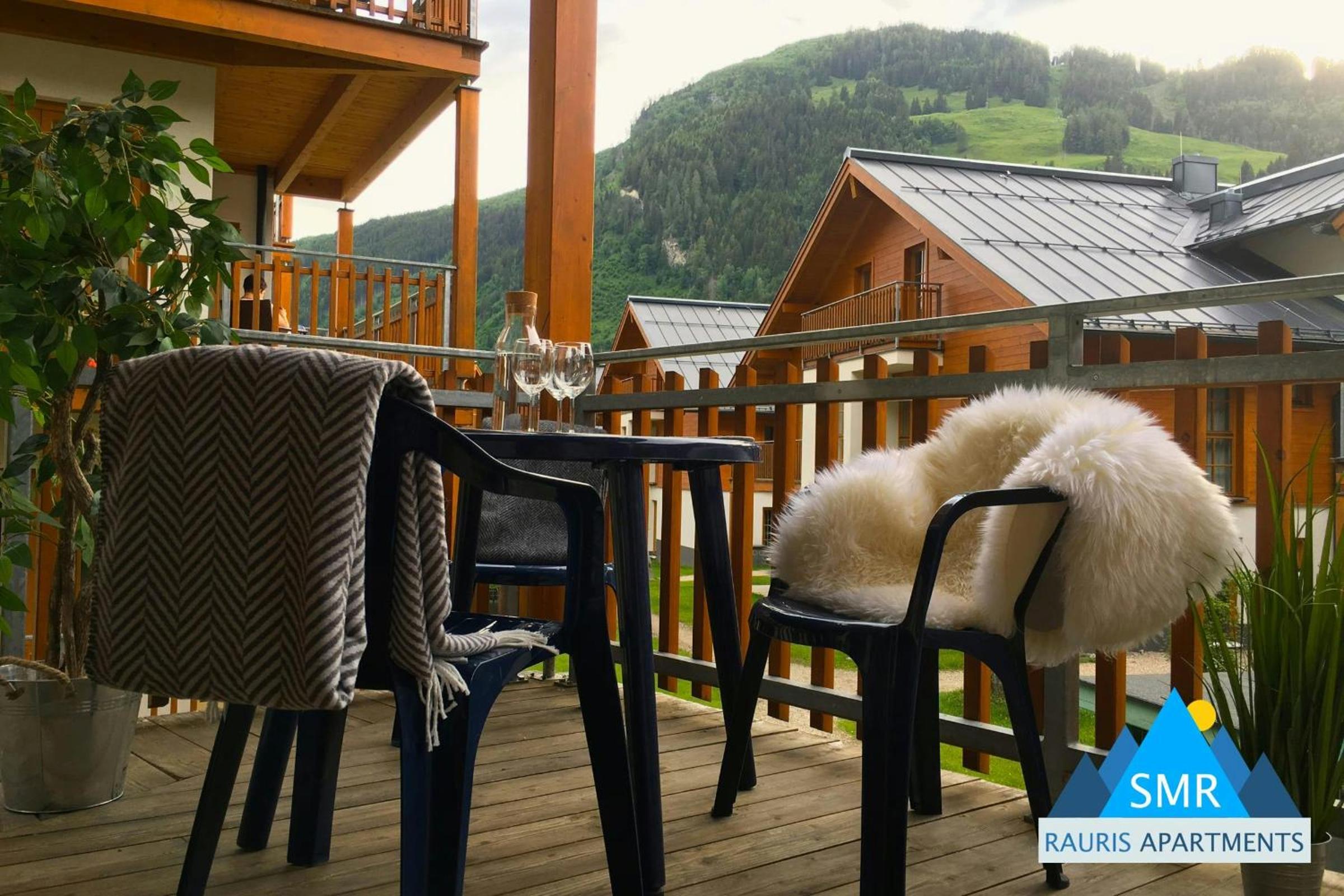 Claudia 2 by SMR Rauris Apartments - inc Spa and National Summercard - near Gondola