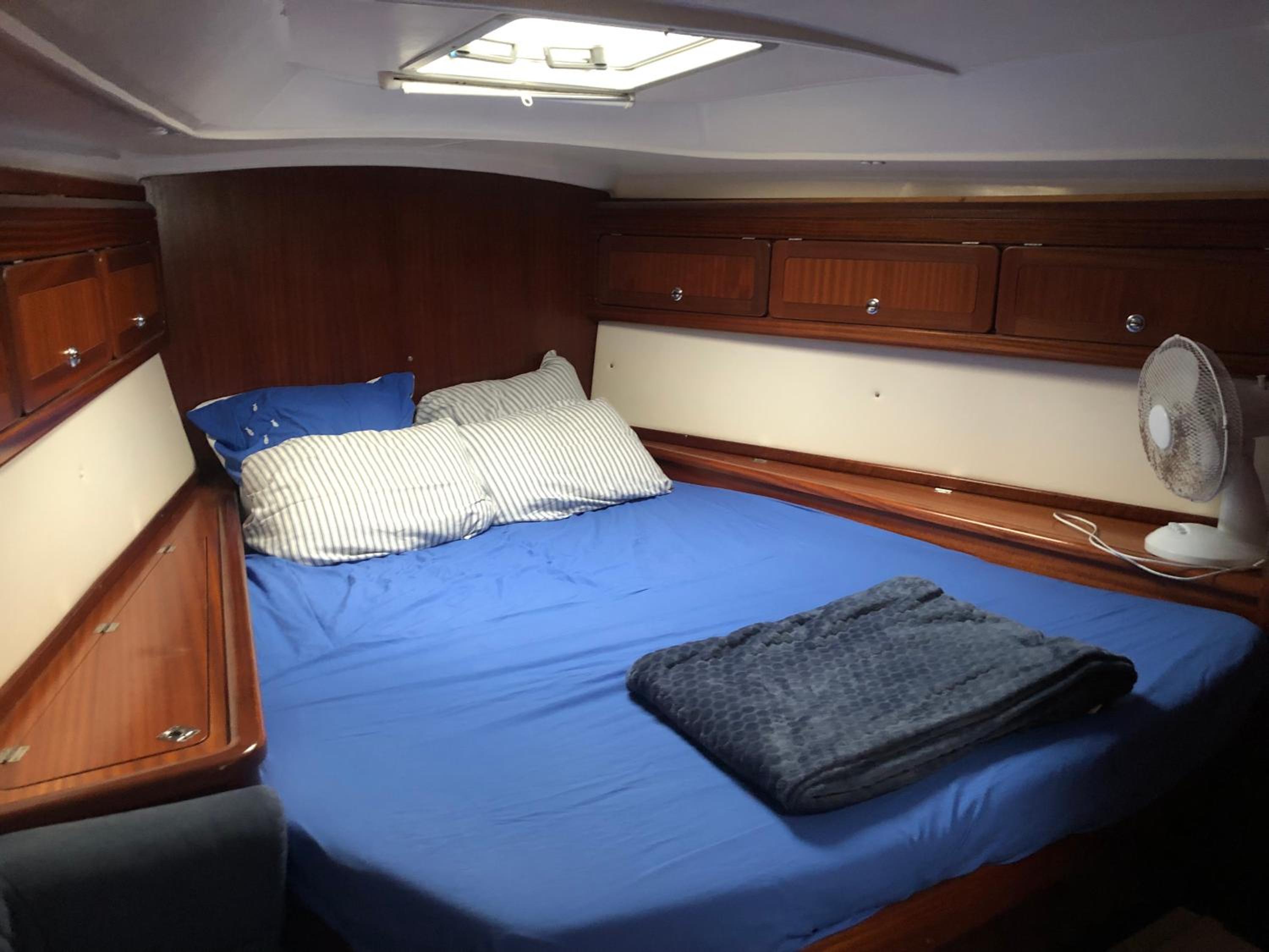 Entire boat 3 cabins in Birgu vittoriosa view 2