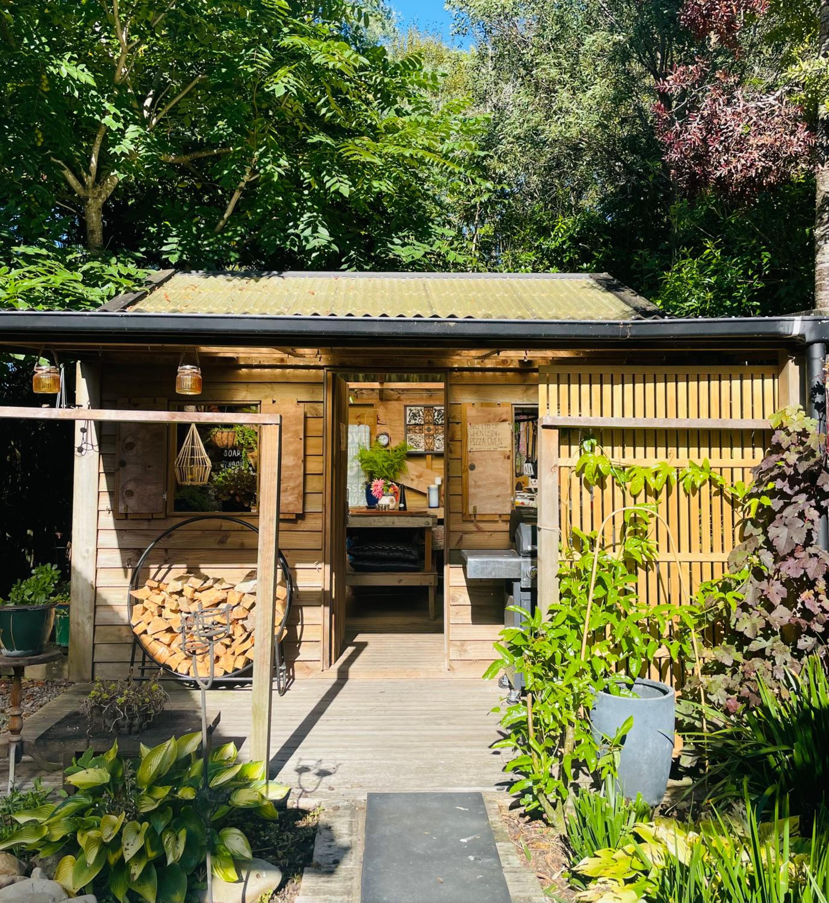 The kauri Tree Pod - Off Grid Experience view 5