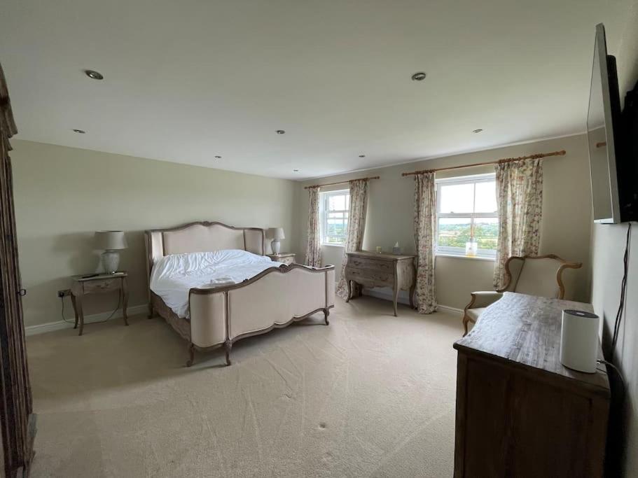 Foxhall Farm