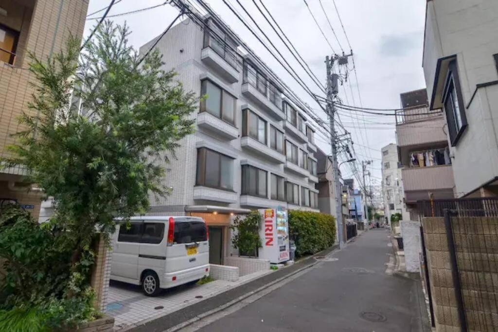 PLAZA SINJUKU Cozy Mansion