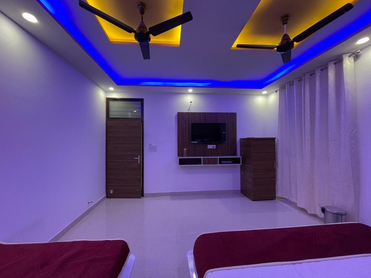 Shree shyam kunj home stay
