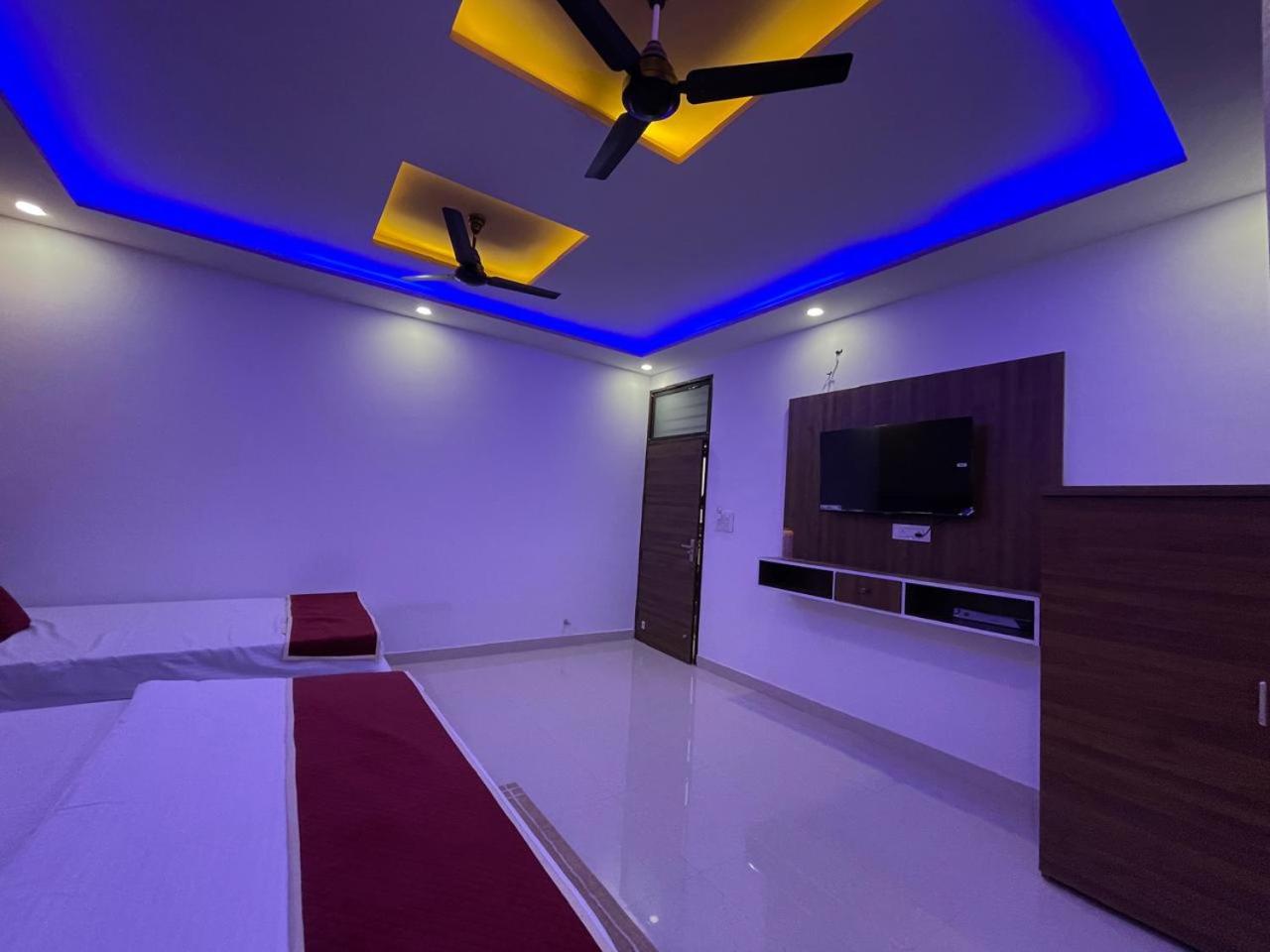 Shree shyam kunj home stay