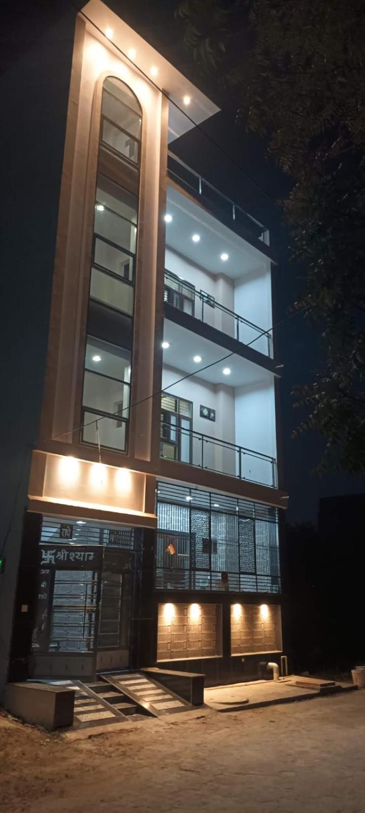 Shree shyam kunj home stay