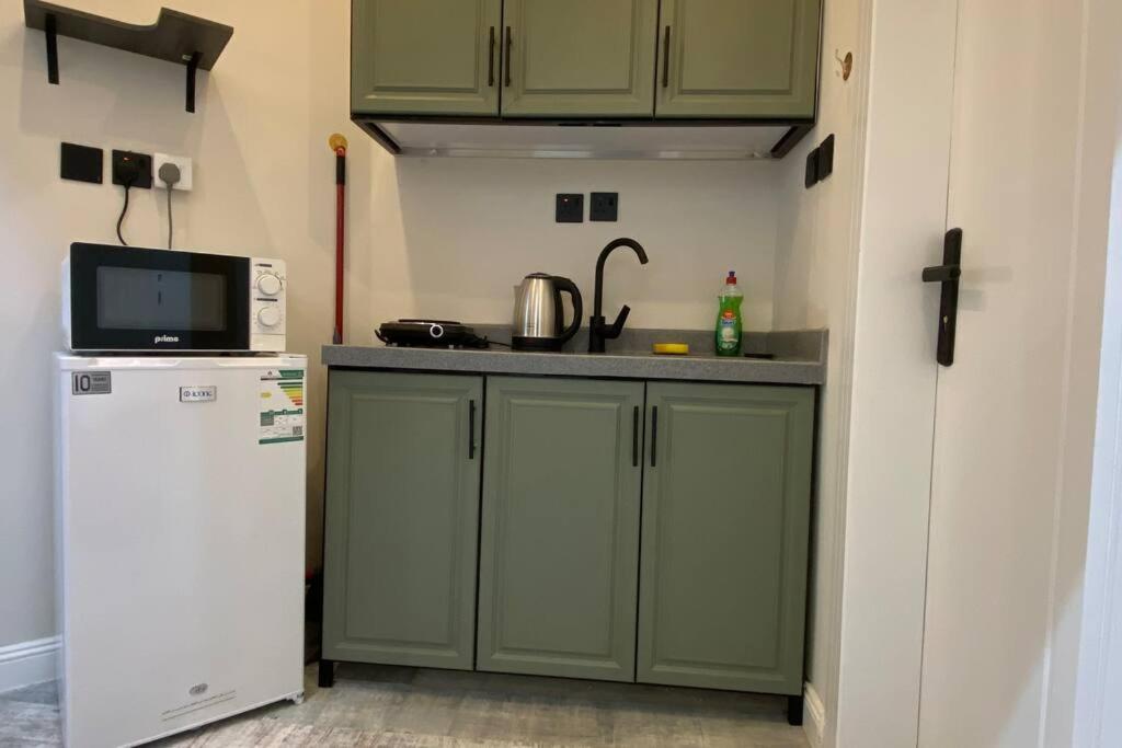 63 Al Quds Bordo with Kitchen