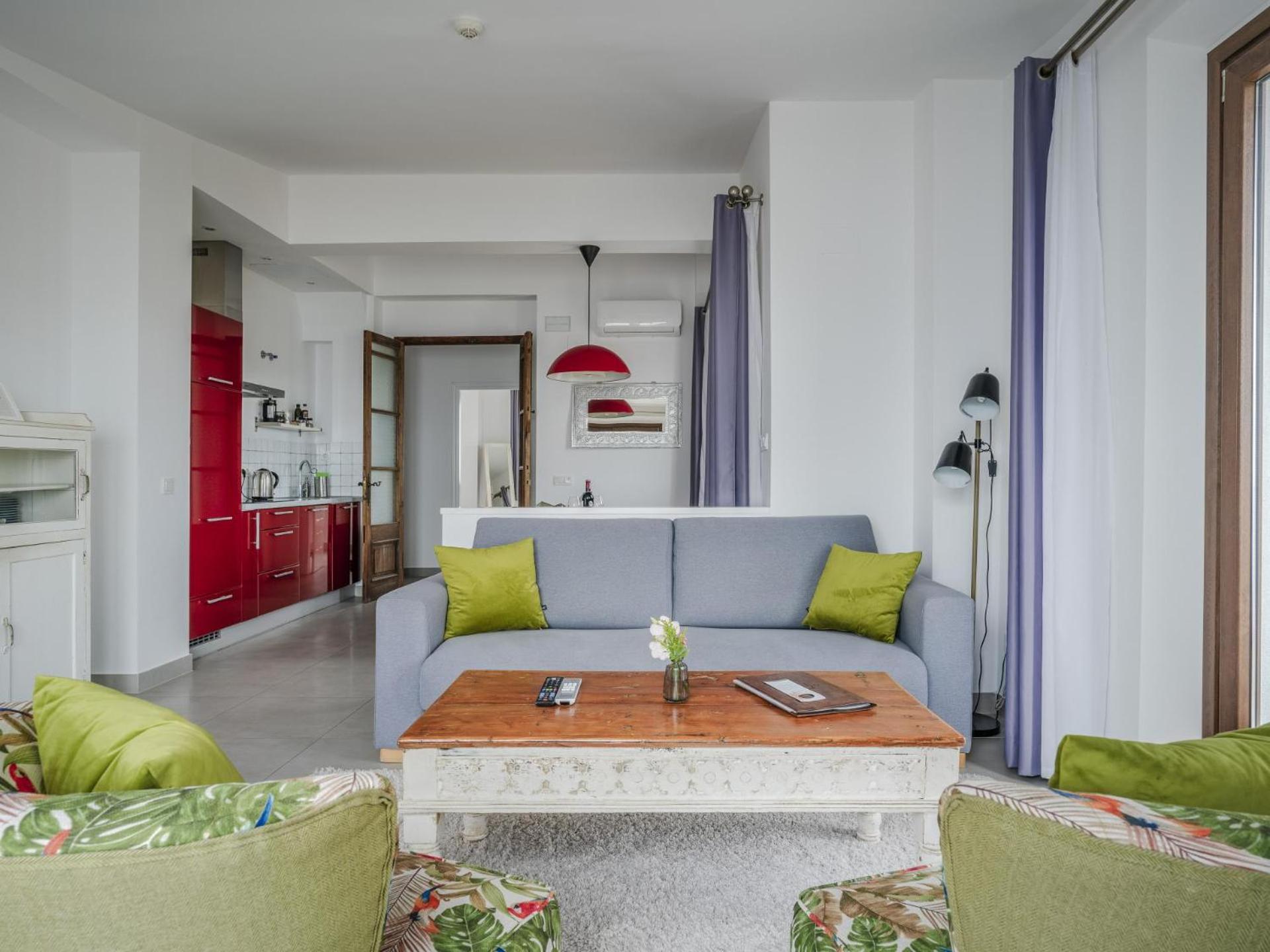 Apartamentos La Residencia Tarifa