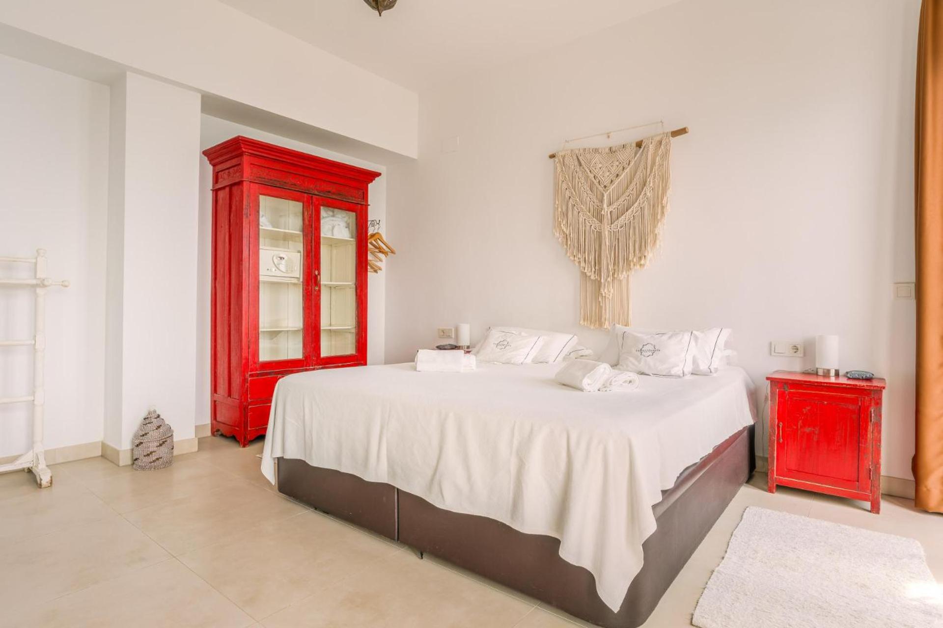 Apartamentos La Residencia Tarifa