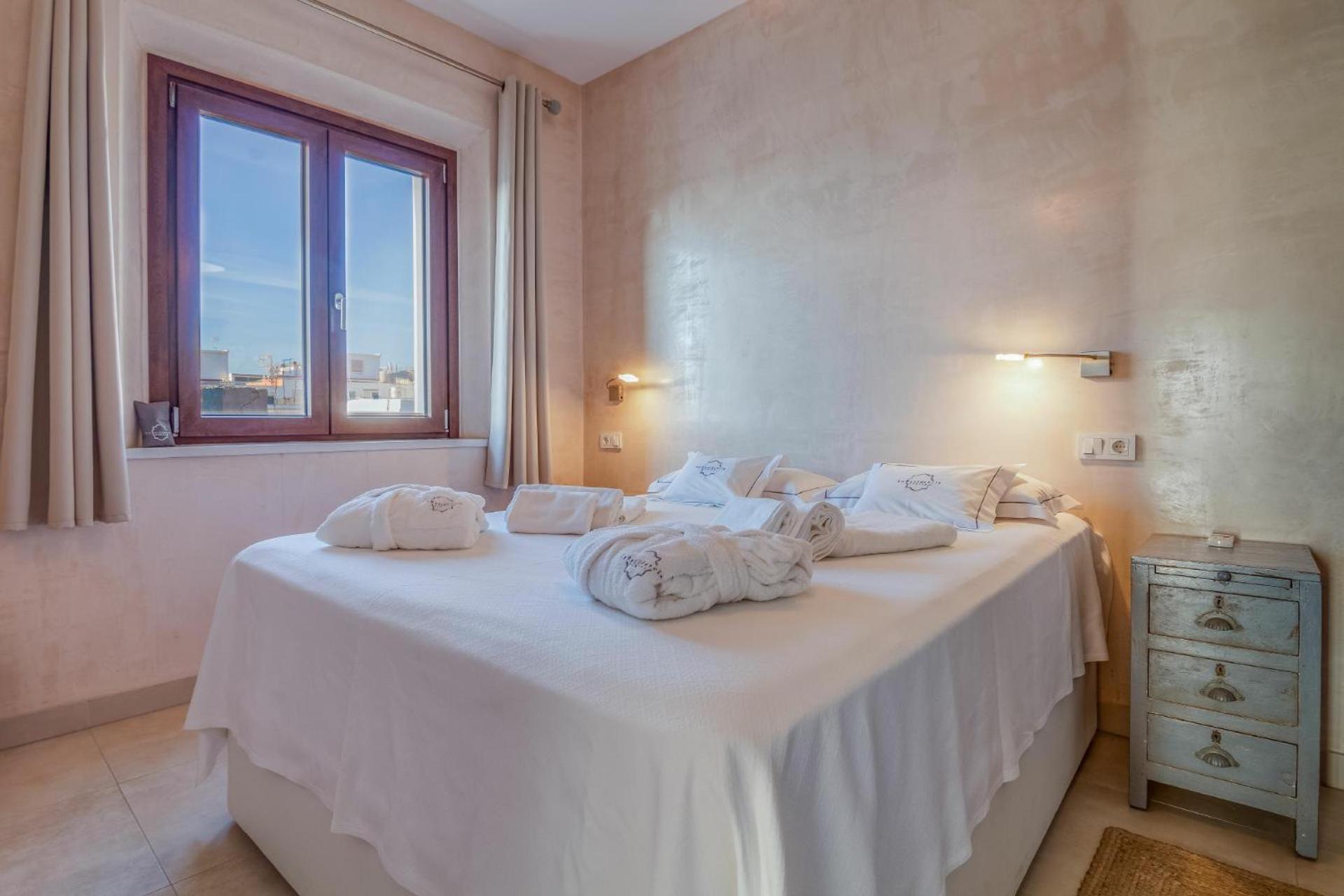 Apartamentos La Residencia Tarifa